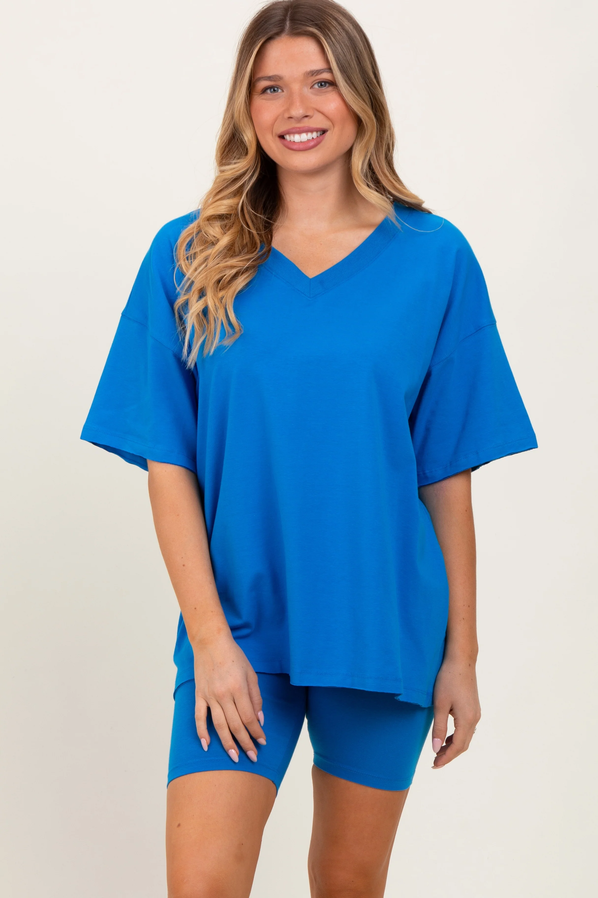 Aqua Oversized V-Neck Biker Short Maternity Set - Image 4