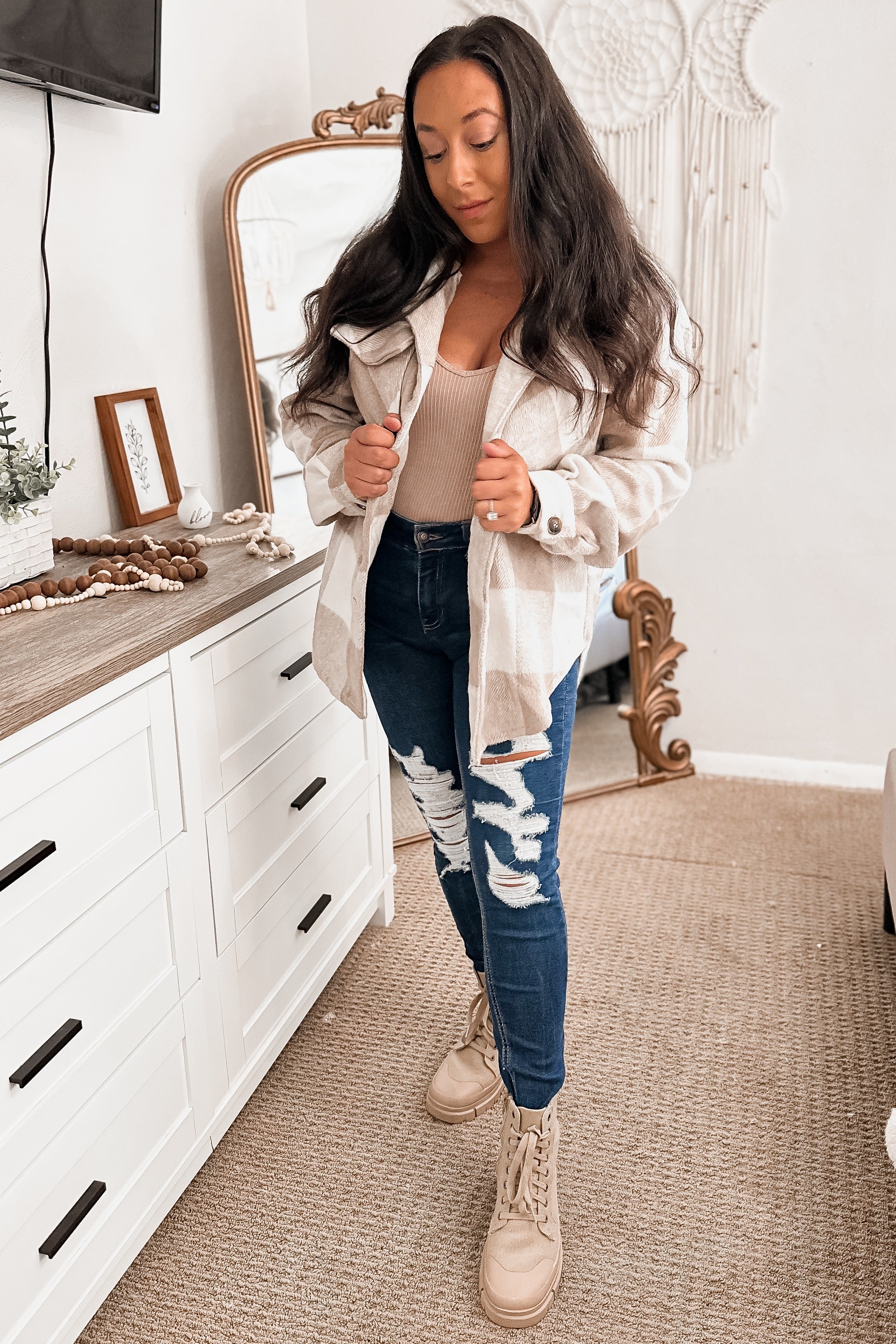 Beige Plaid Knit Shirt Jacket - Image 13