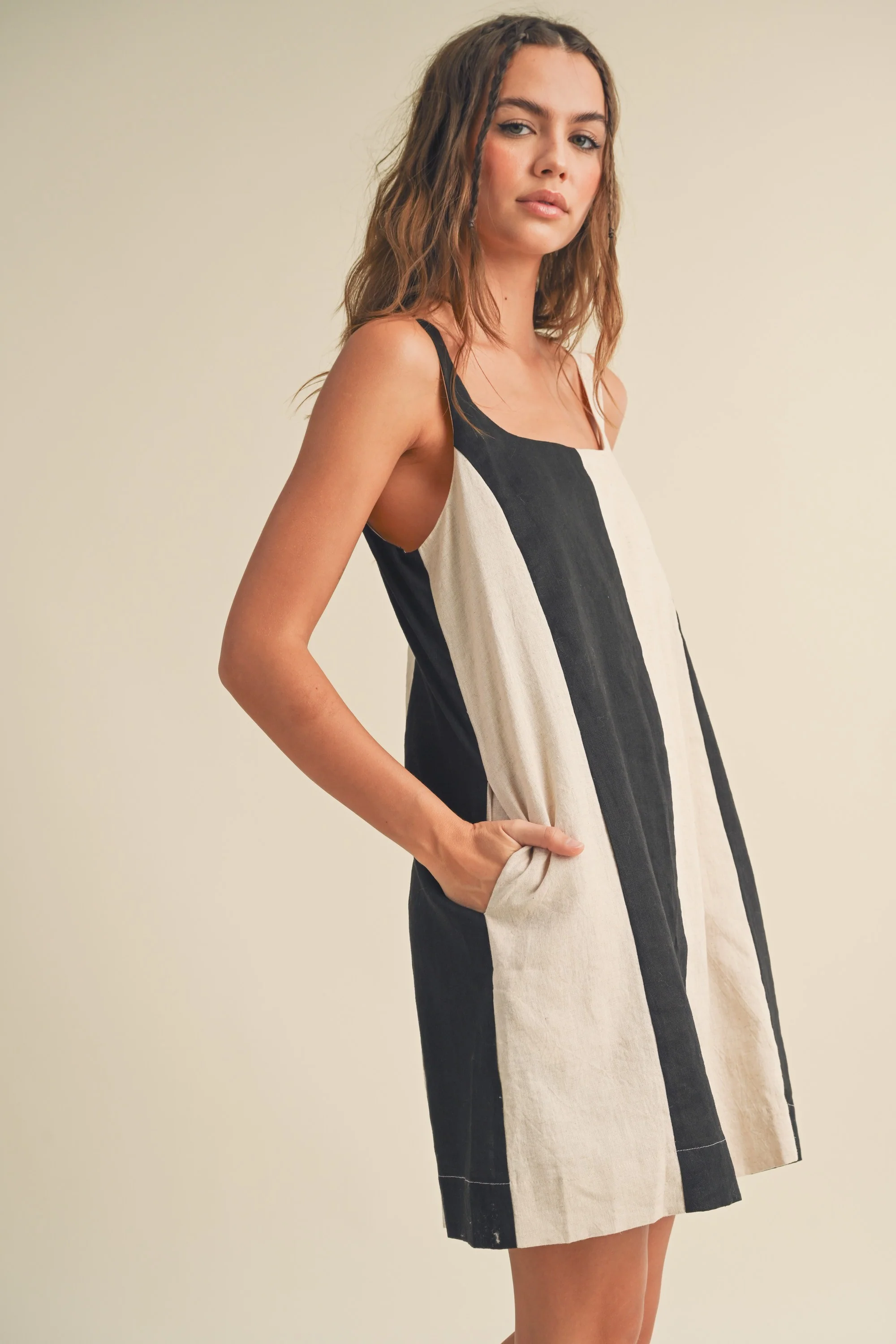 Black Color Block Linen Sleeveless Dress - Image 3
