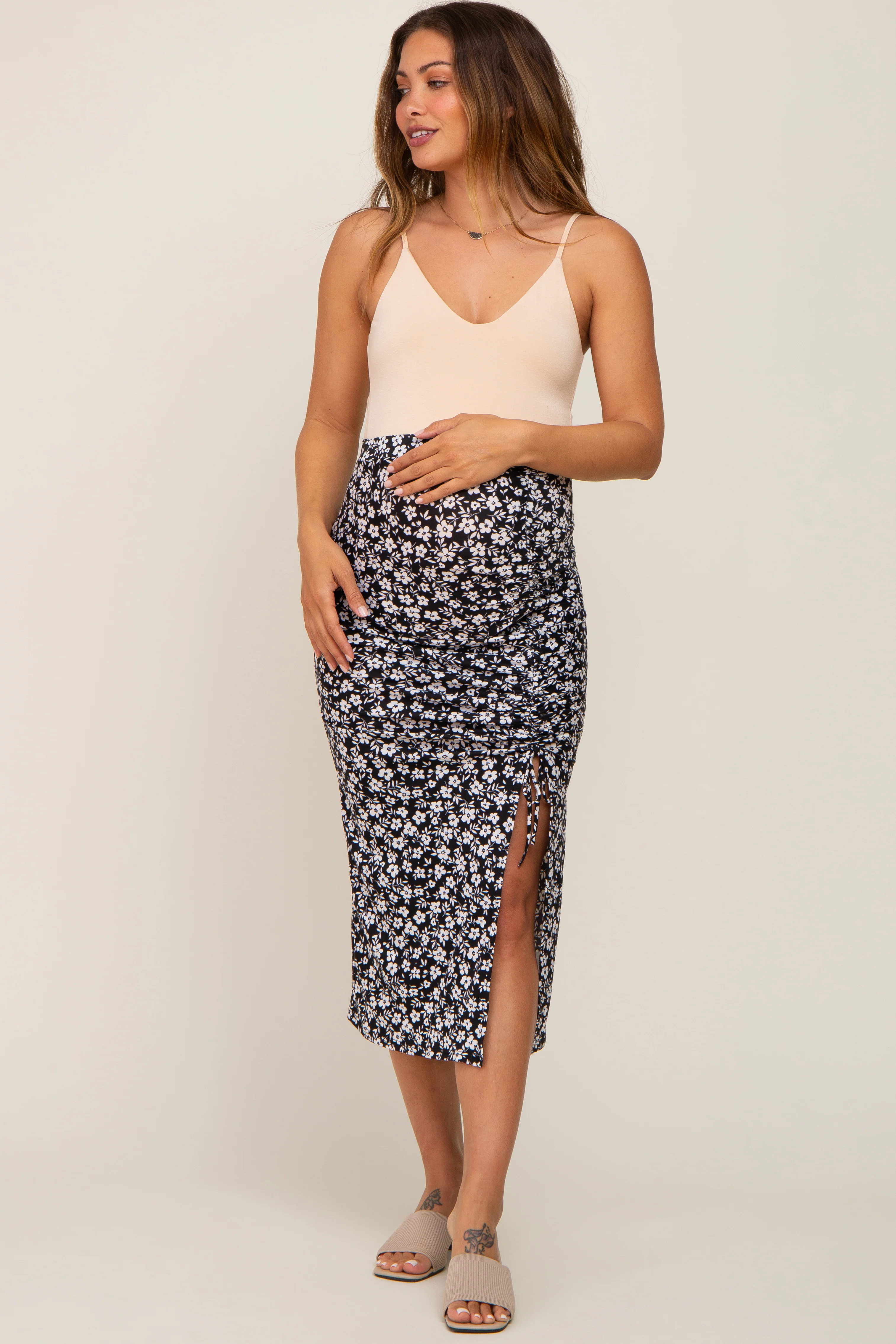 Black Floral Ruched Side Slit Maternity Midi Skirt - Image 5