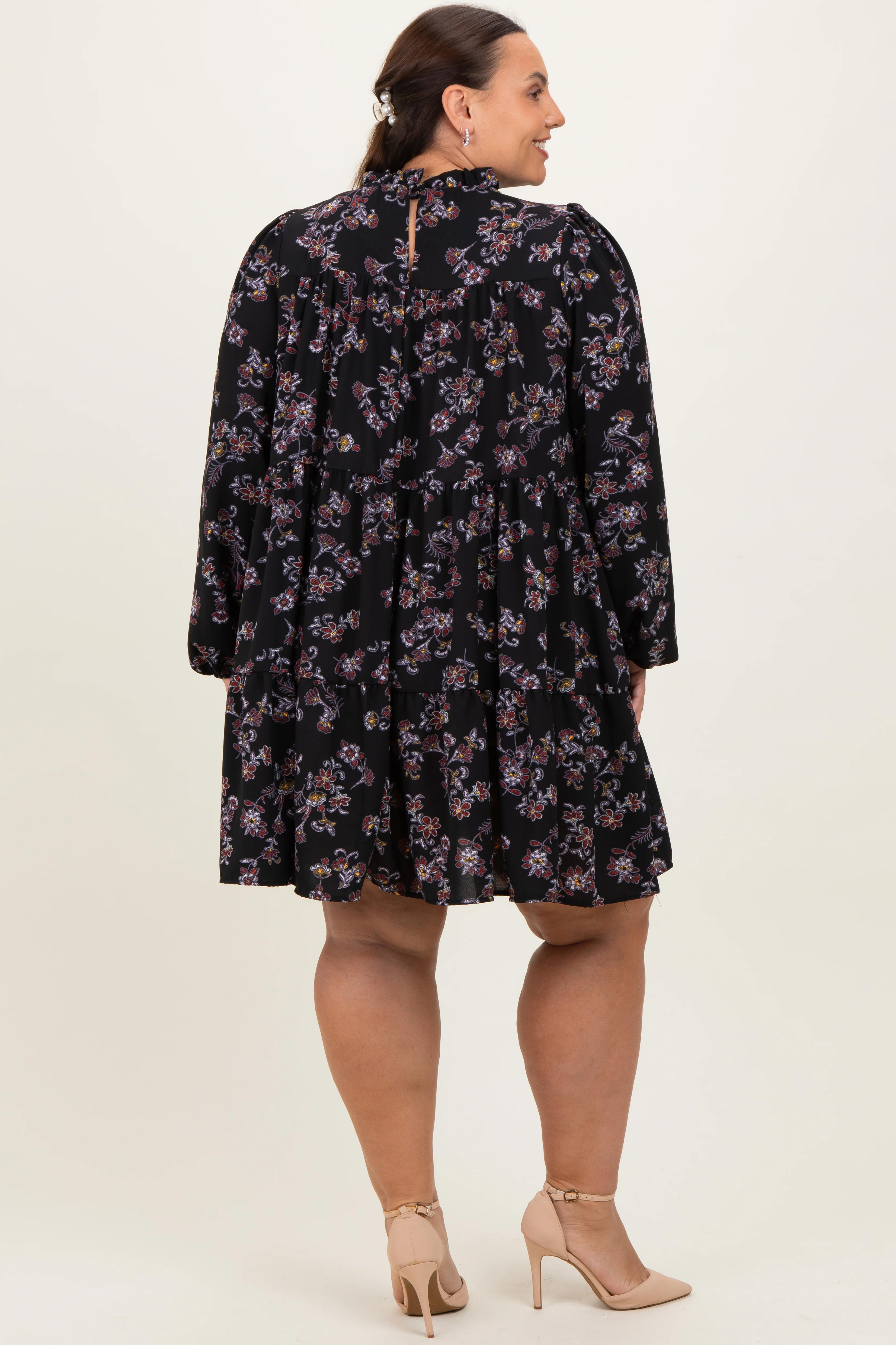 Black Floral Tiered Long Sleeve Plus Dress - Image 4
