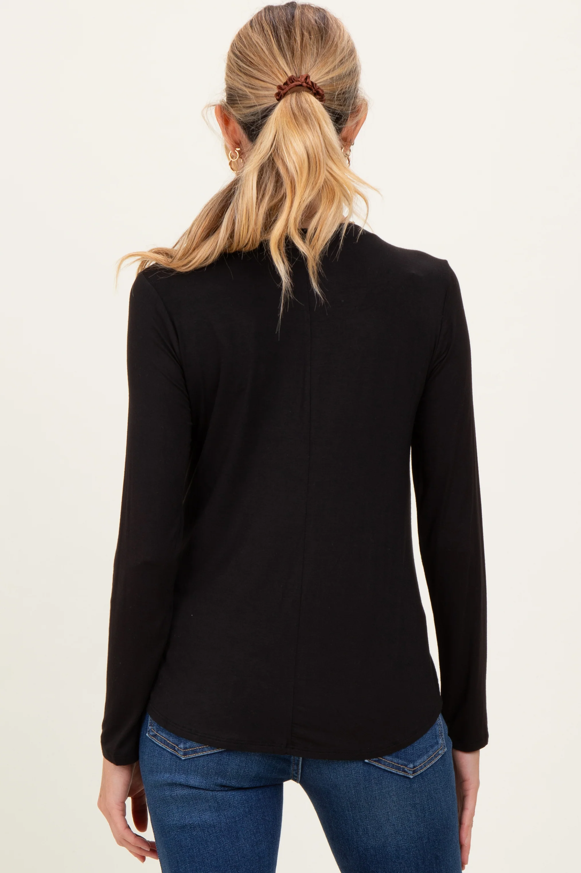Black Flowy Round Hem Maternity Long Sleeve Top - Image 3