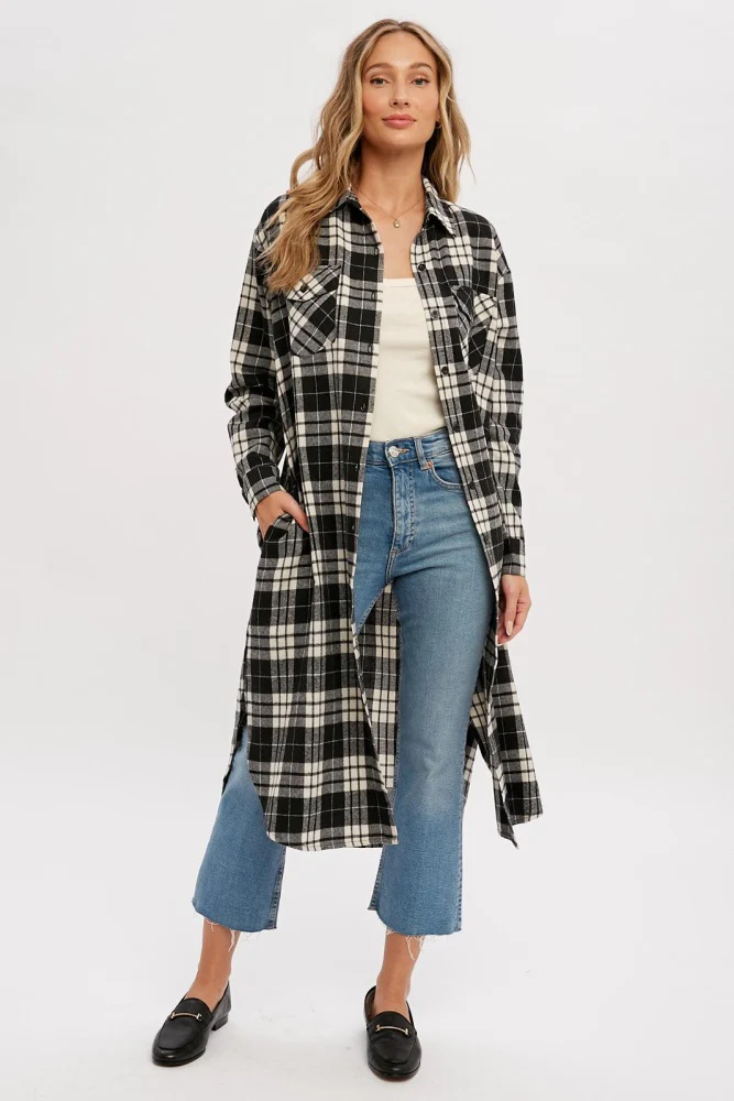 Black Plaid Maternity Oversized Shirt - Image 5