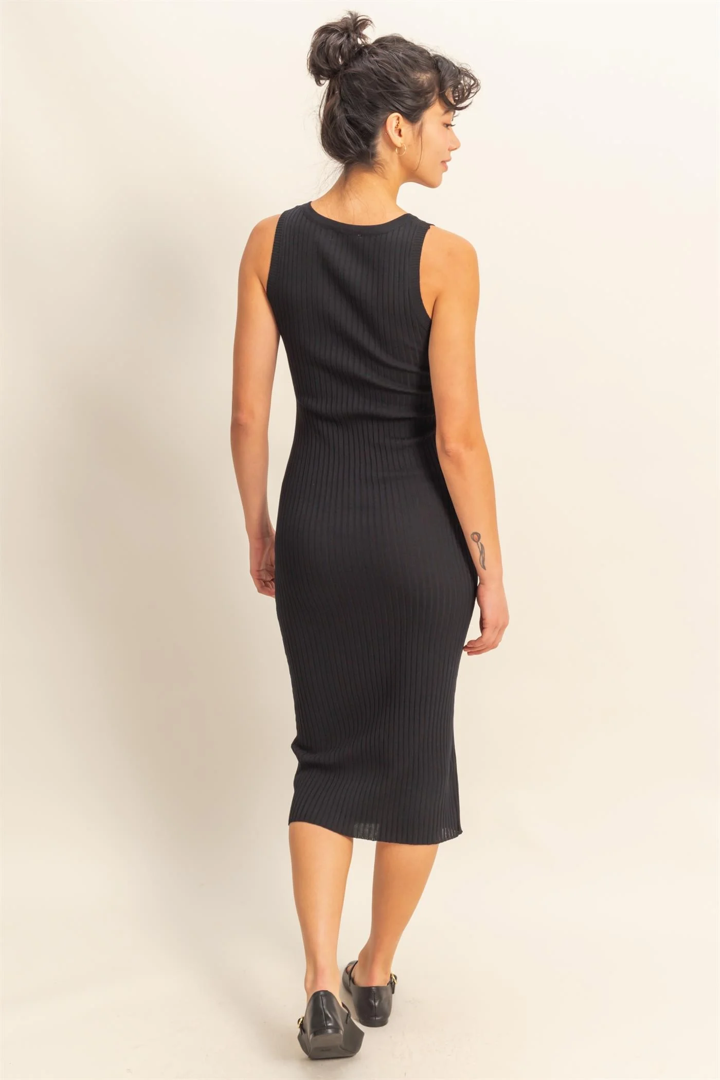 Black Ribbed Sleeveless Midi Dress - Image 4