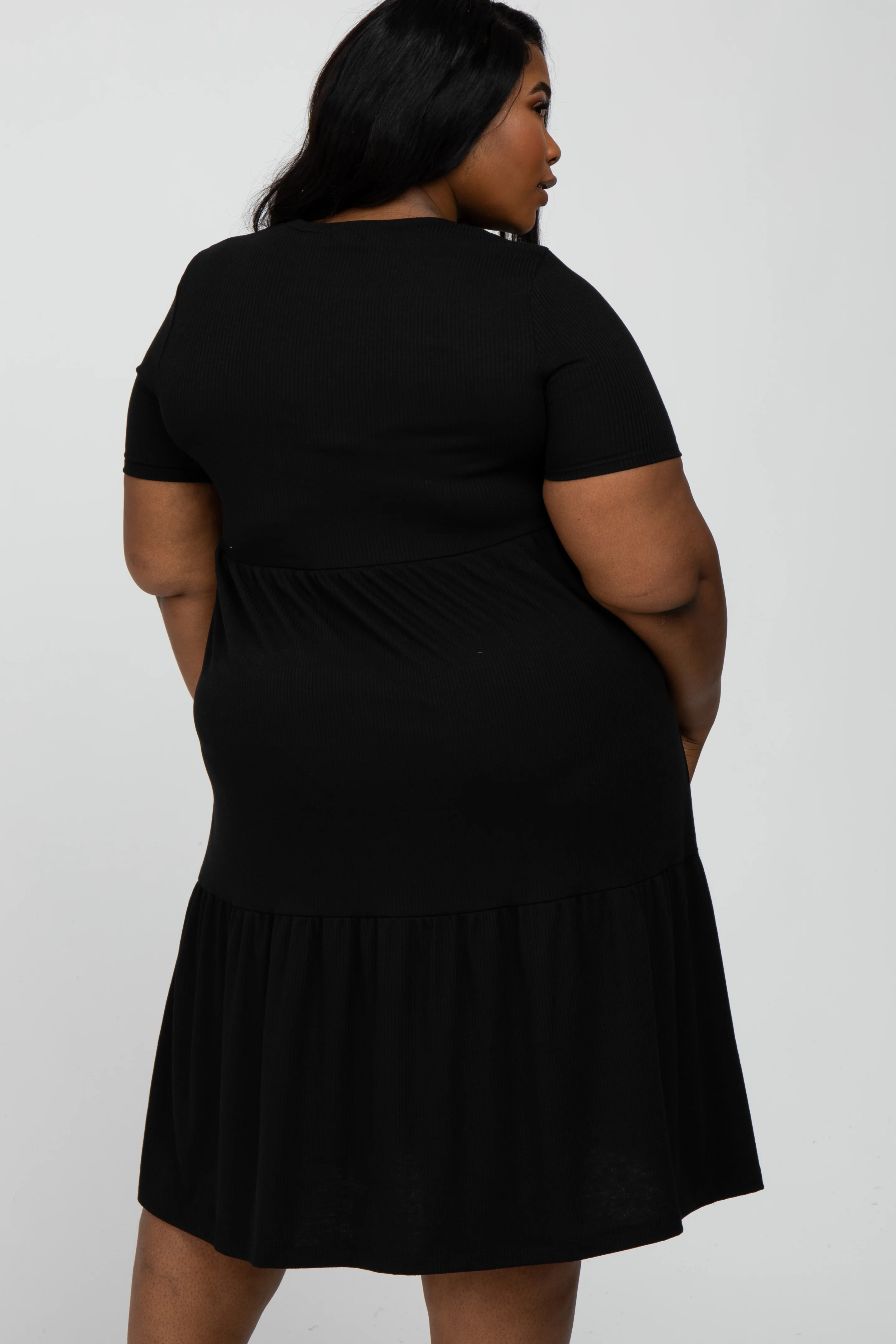 Black Ribbed Tiered Plus Dress - Image 4