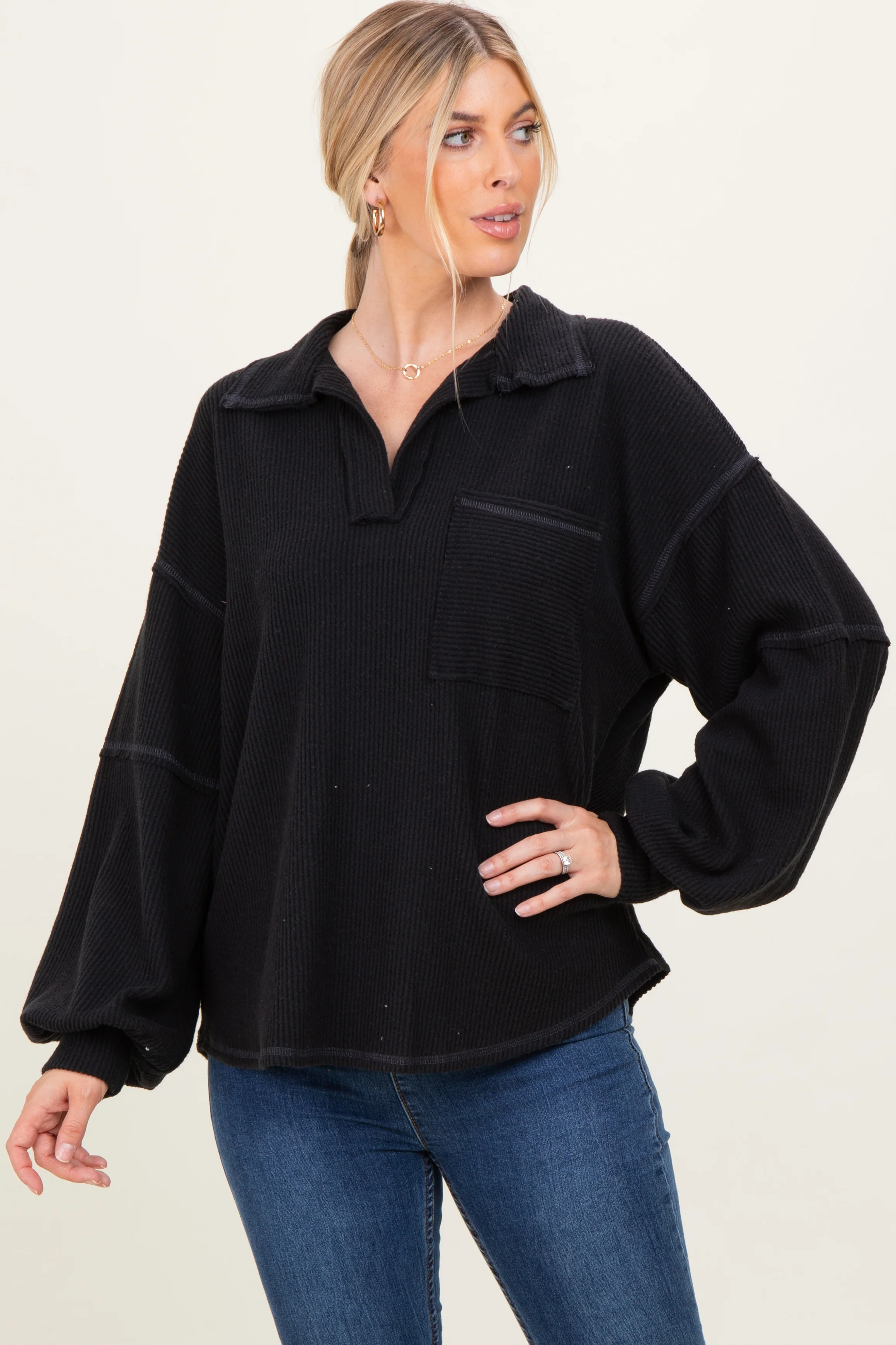 Black Solid Ribbed Long Sleeve Pocketed Collared V-Neck Top - Image 2