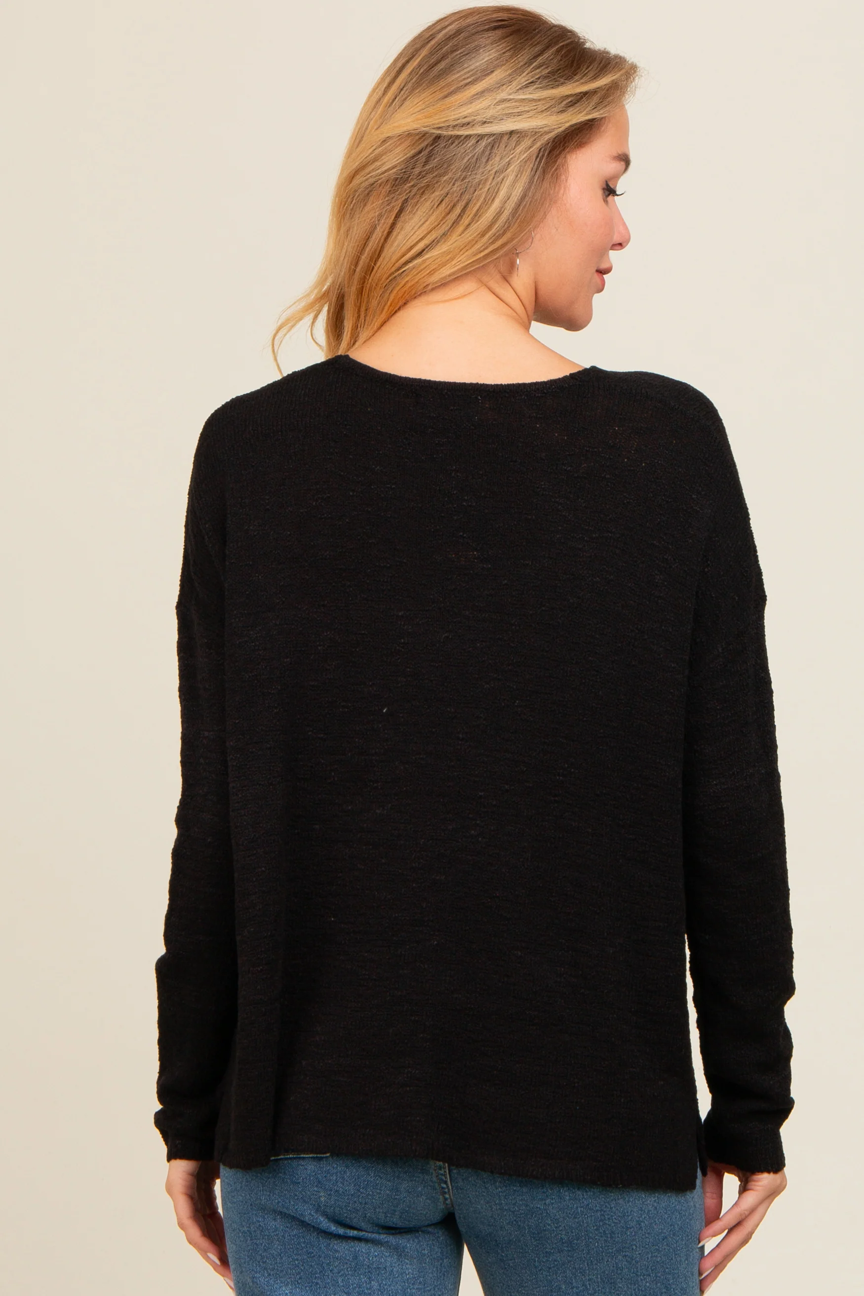 Black V-Neck Basic Sweater - Image 4