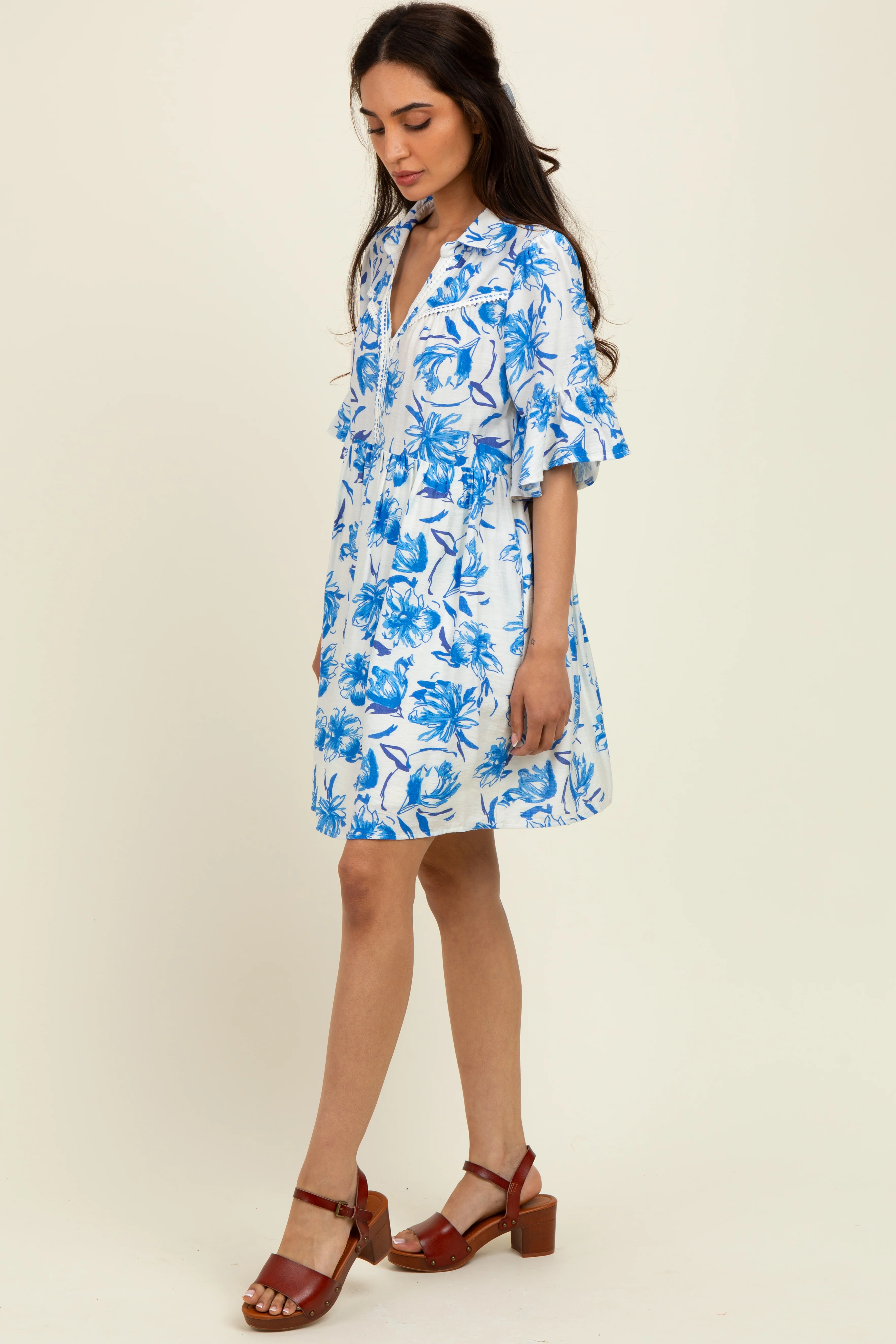 Blue Floral V-Neck Crochet Trim Dress - Image 2