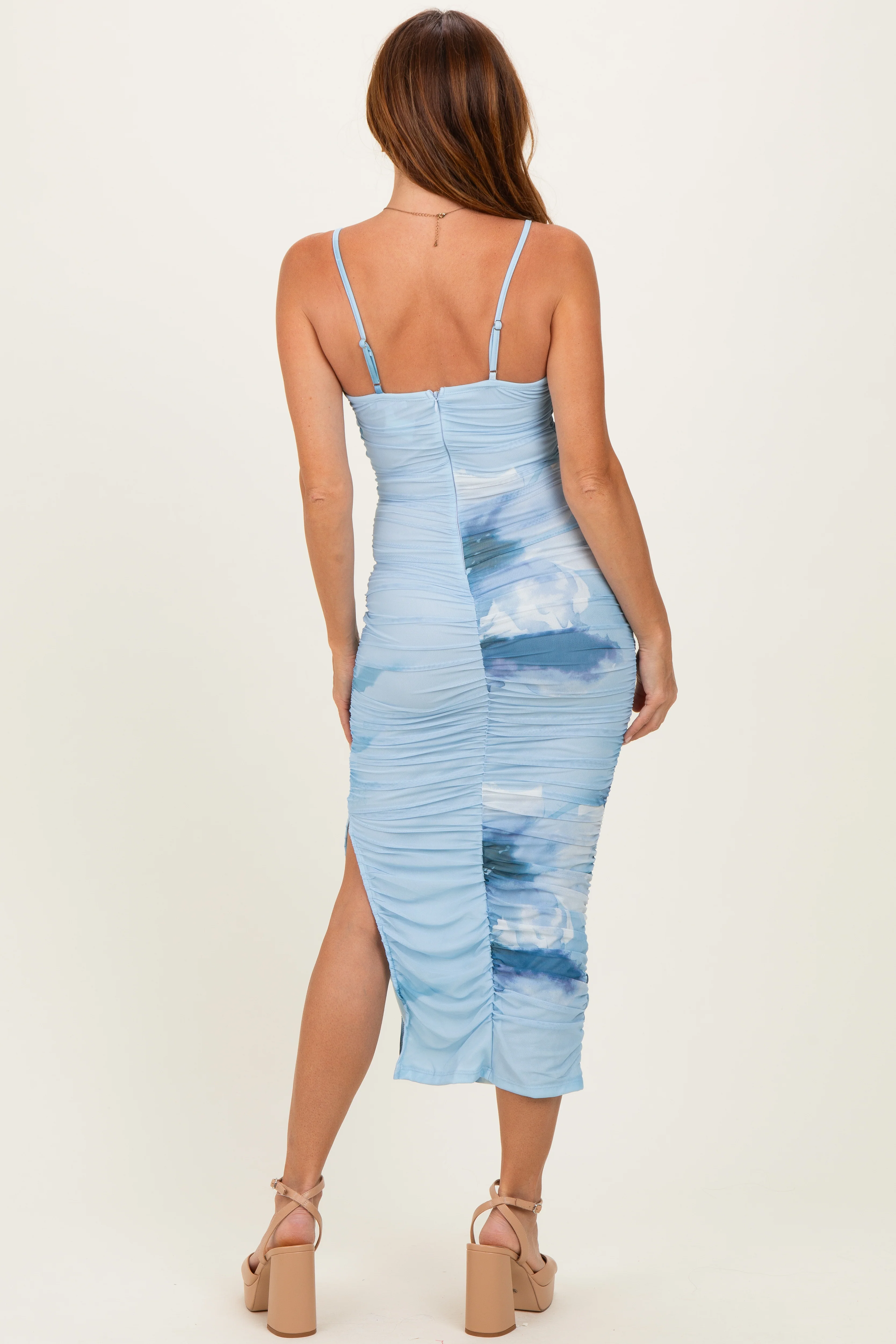 Blue Printed Ruched Fitted Midi Dress - Image 3