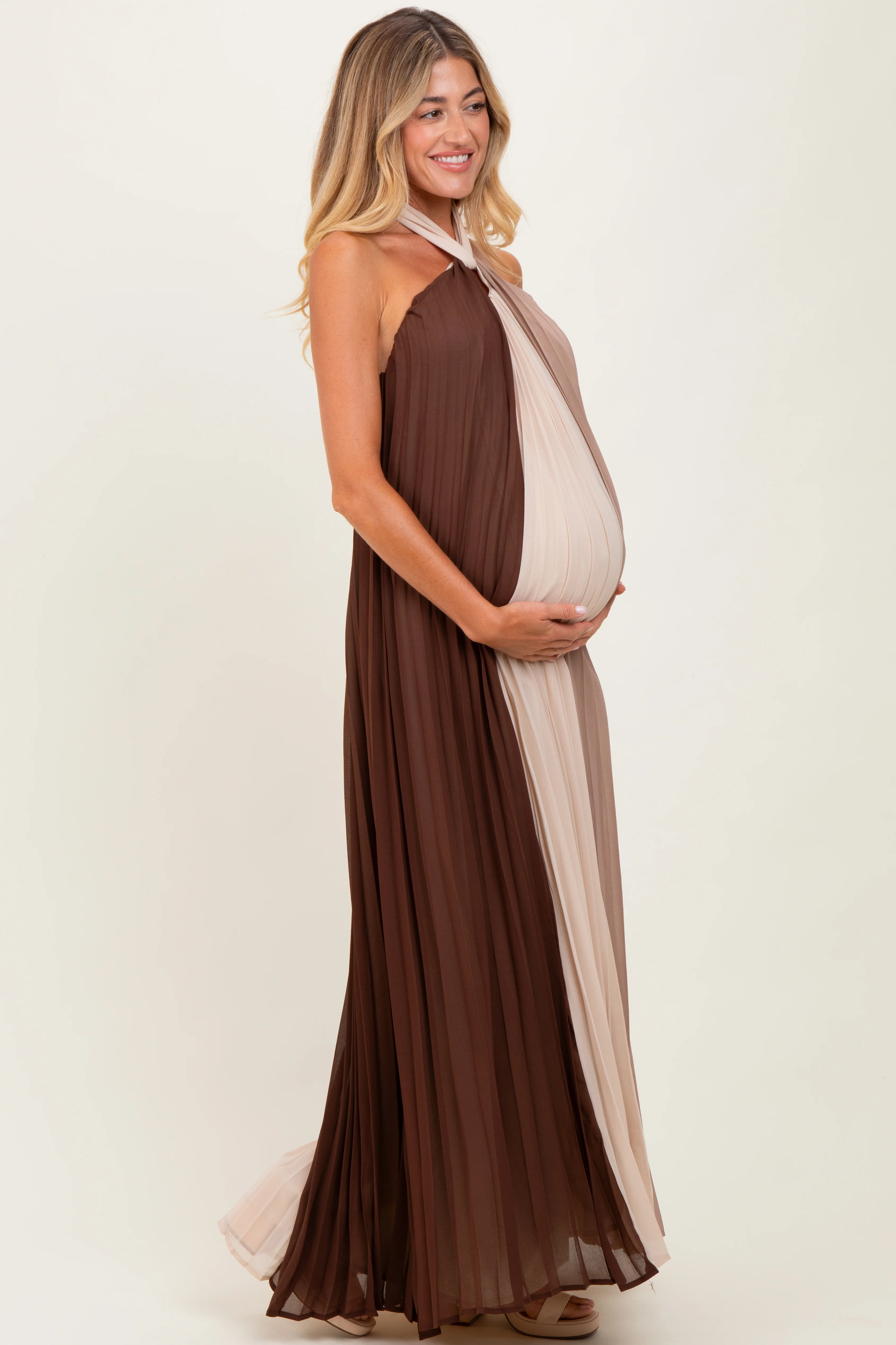 Brown Colorblock Pleated Halter Neck Maternity Maxi Dress - Image 3
