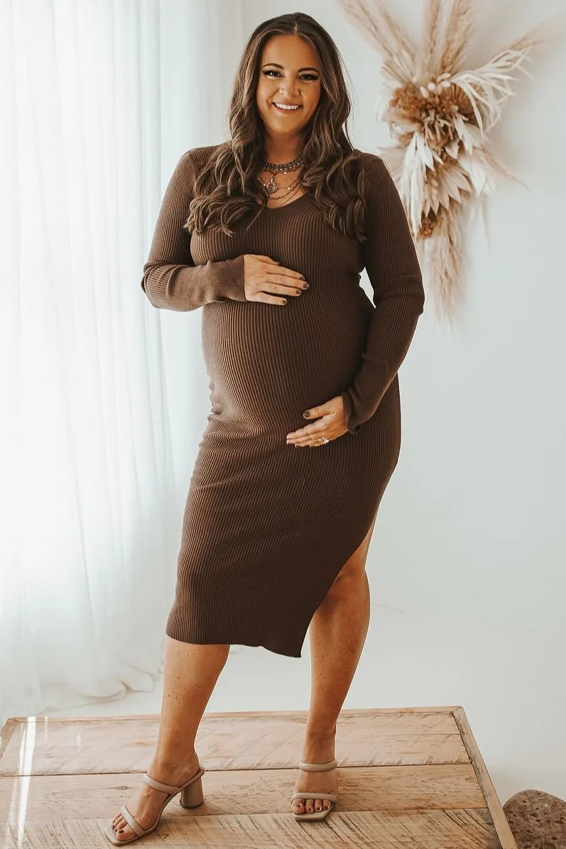 Brown Ribbed Knit Side Slit Maternity Midi Dress - Image 4
