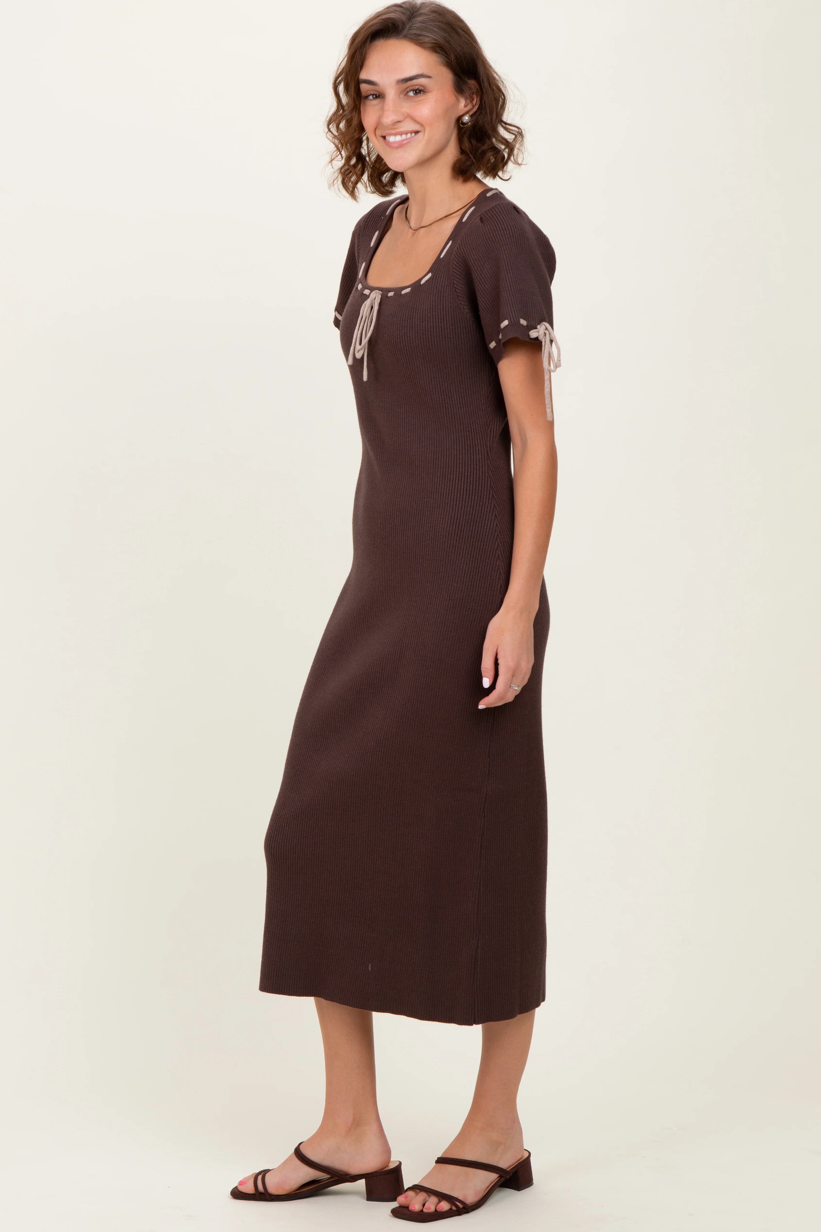 Brown Ribbed Knit Stitch Detail Midi Dress - Image 6