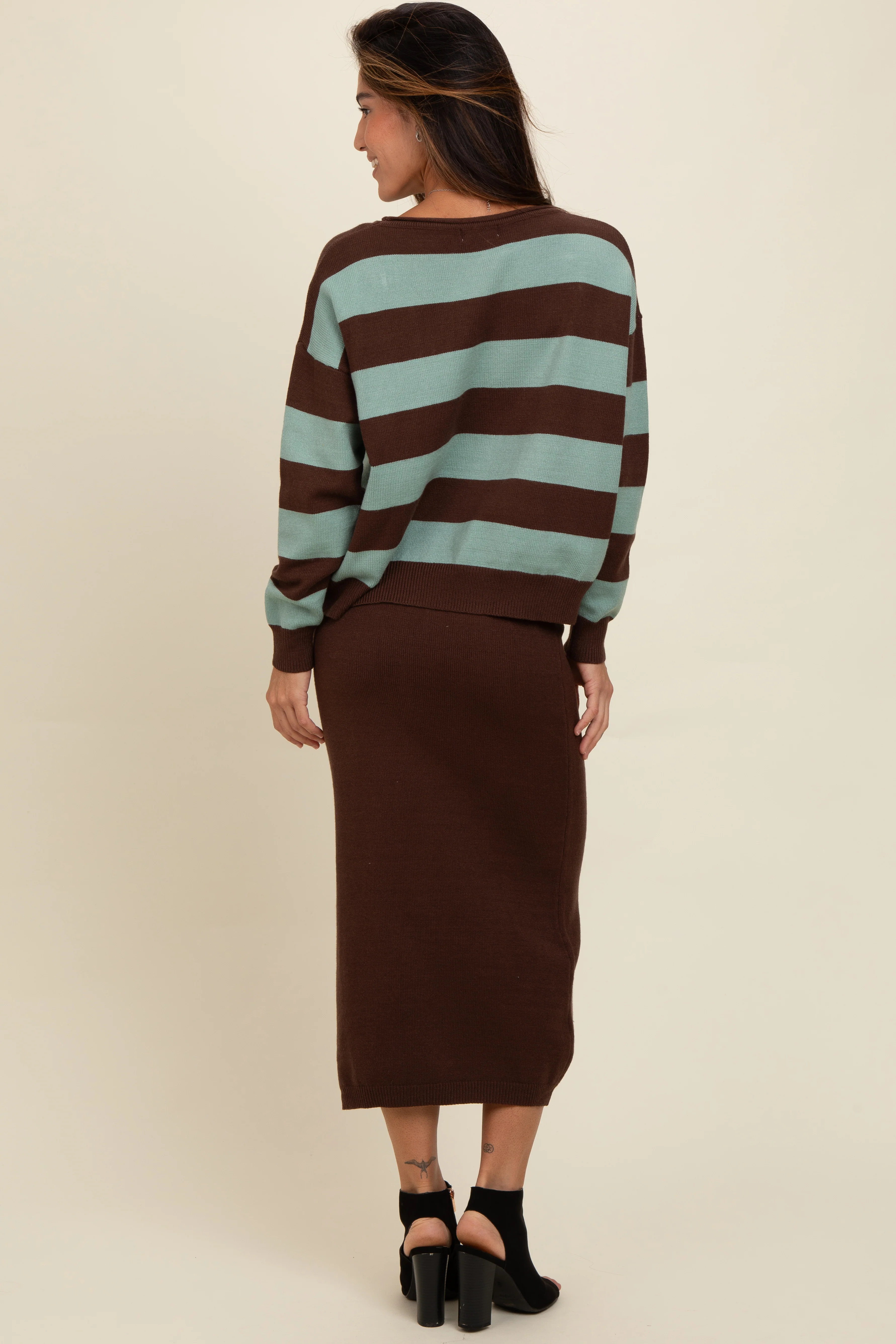 Brown Striped Sweater And Fitted Midi Skirt Set - Image 4