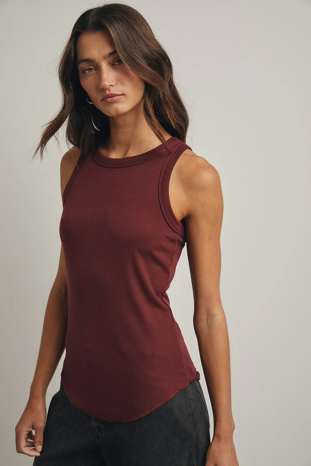 Burgundy Ribbed Basic Crew Neck Tank - Image 2