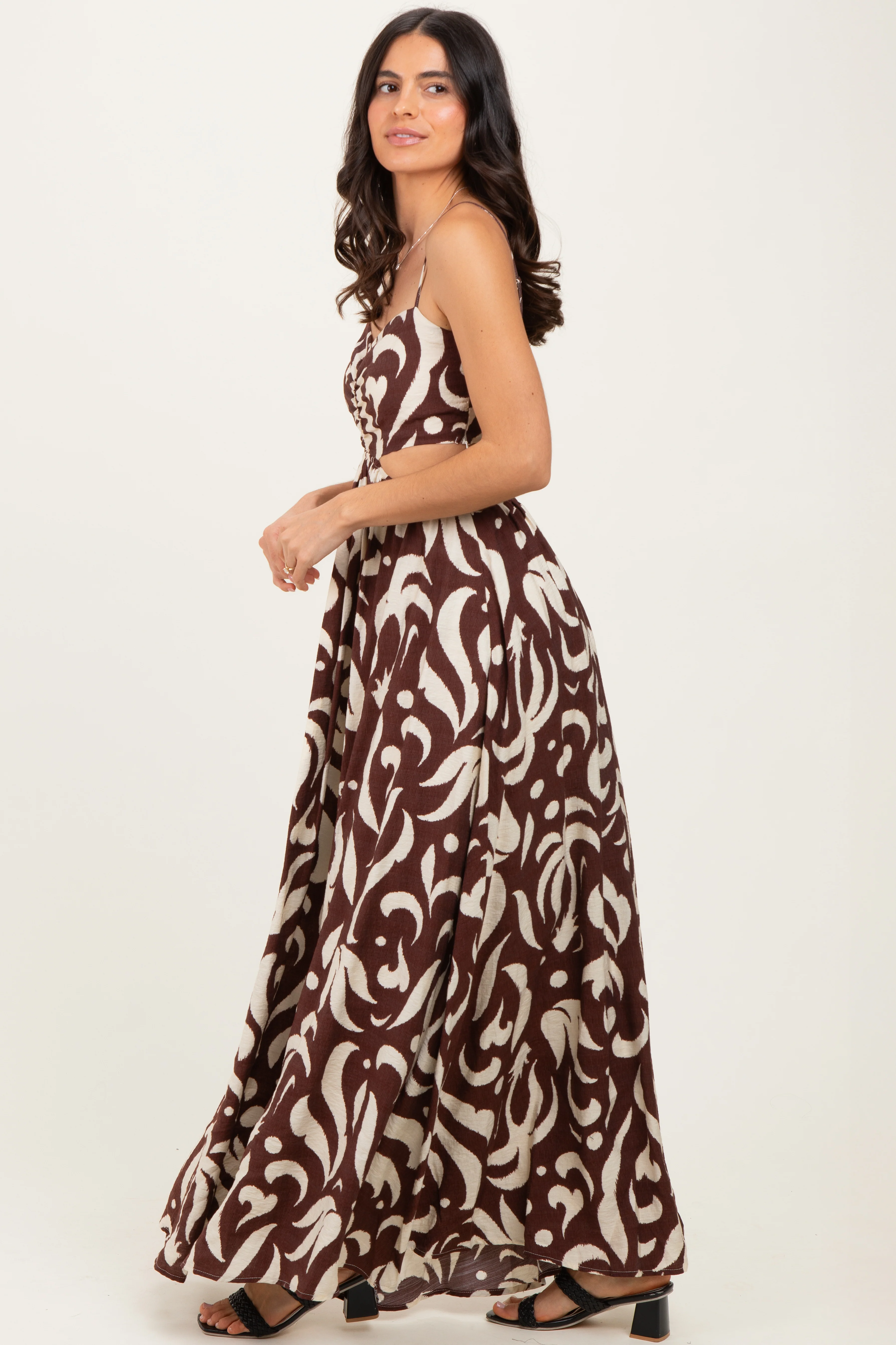 Chocolate Printed Cutout Sleeveless Maxi Dress - Image 2