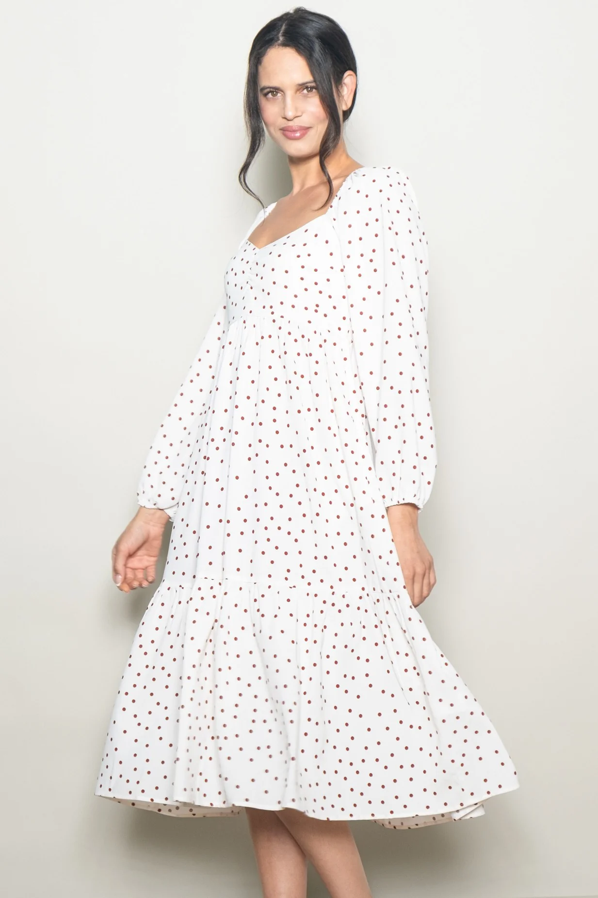 Cream Polka Dots Sweetheart Neck Midi Dress - Image 4