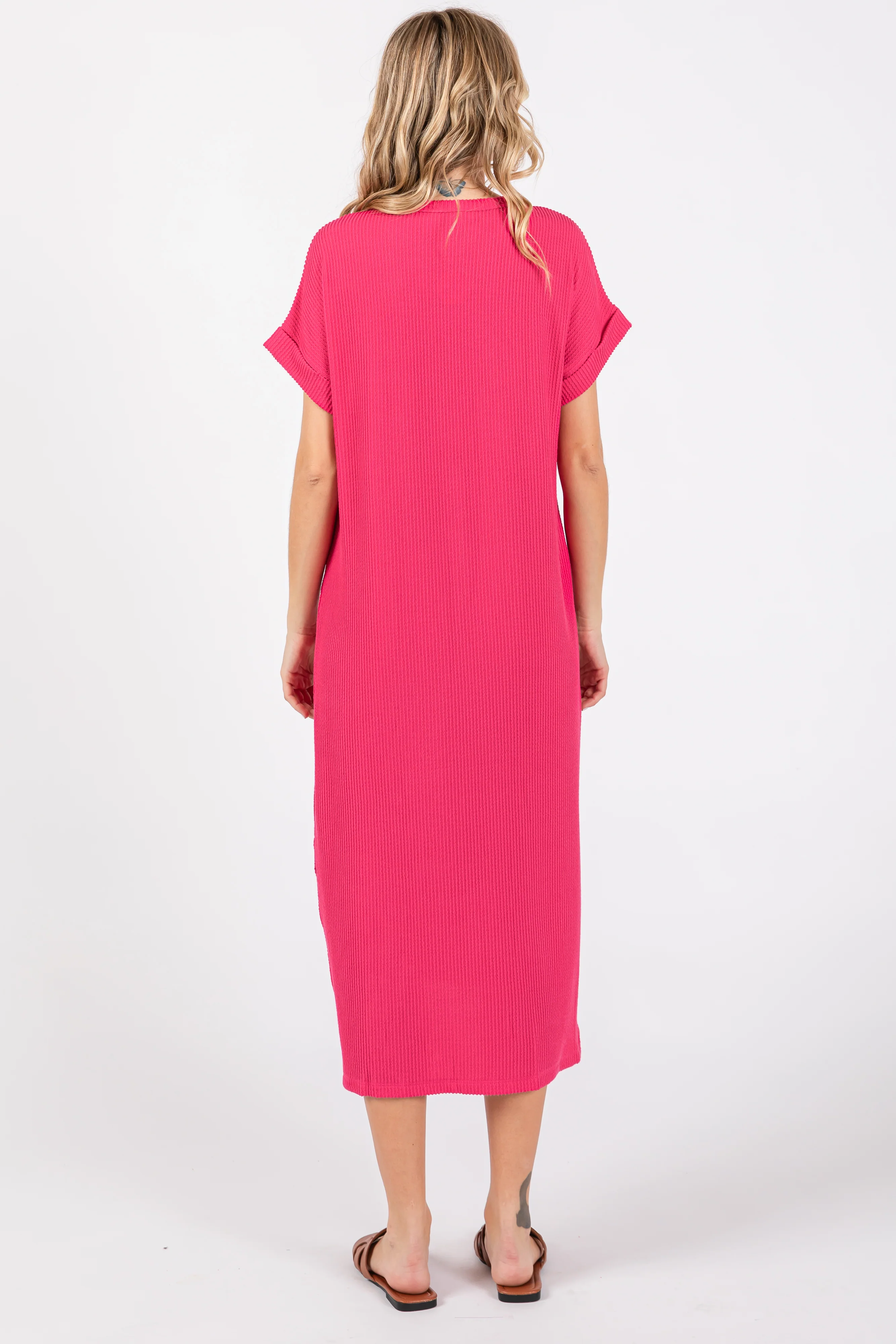 Fuchsia Ribbed Short Sleeve Midi Dress - Image 3