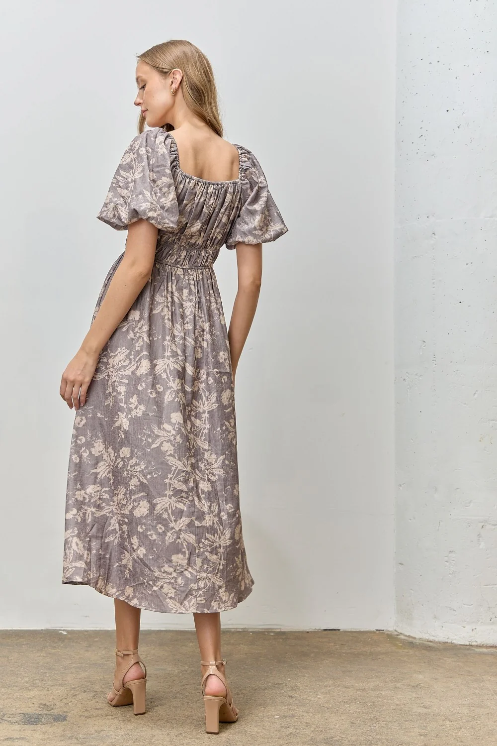 Grey Floral Puff Sleeve Smocked Waist Midi Dress - Image 3