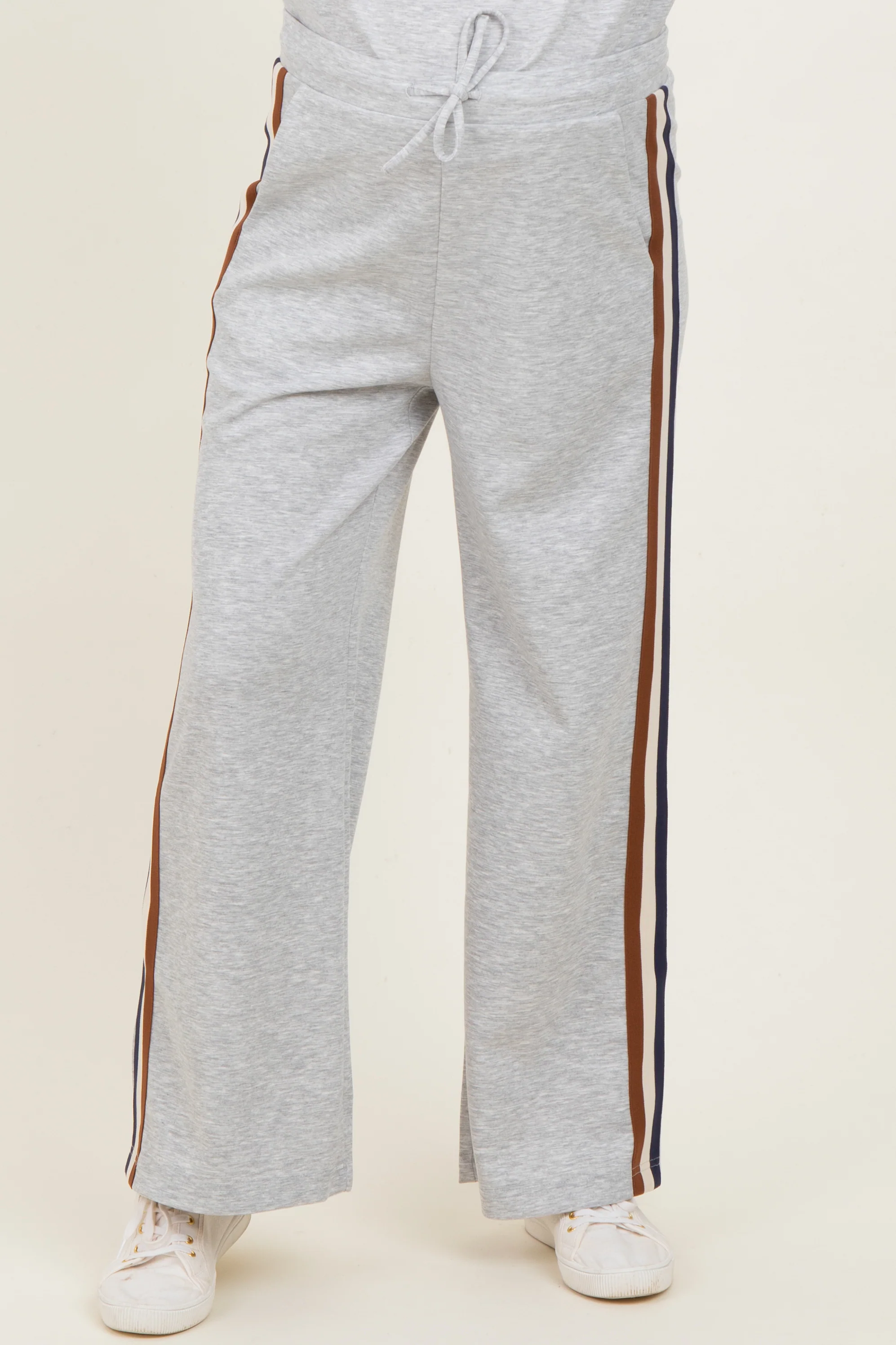 Heather Grey Contrast Trim Maternity Sweatpants - Image 3