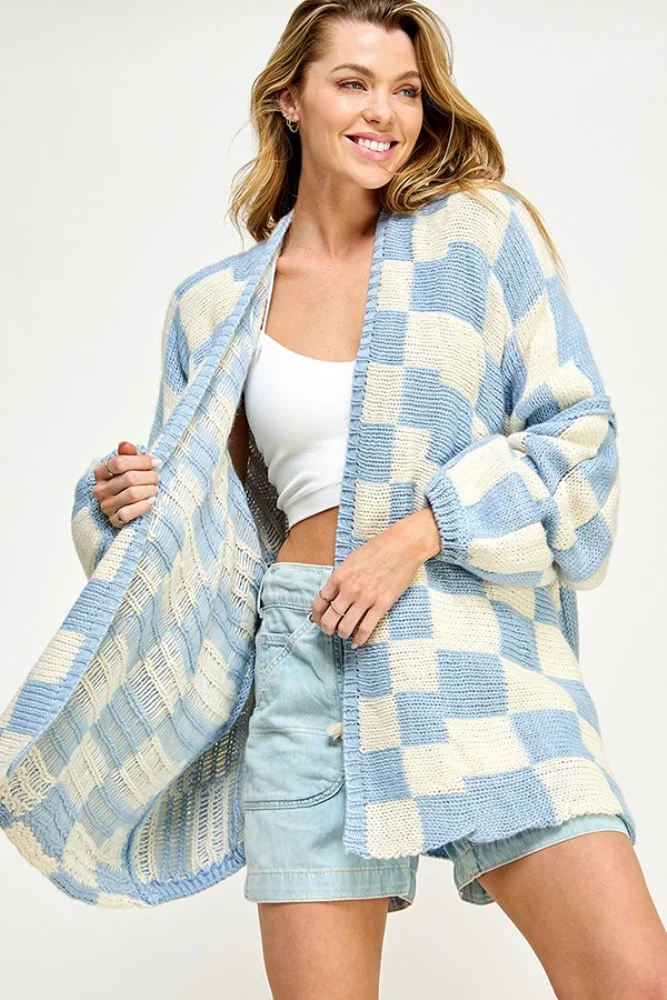 Light Blue Checkered Print Oversized Maternity Cardigan - Image 8