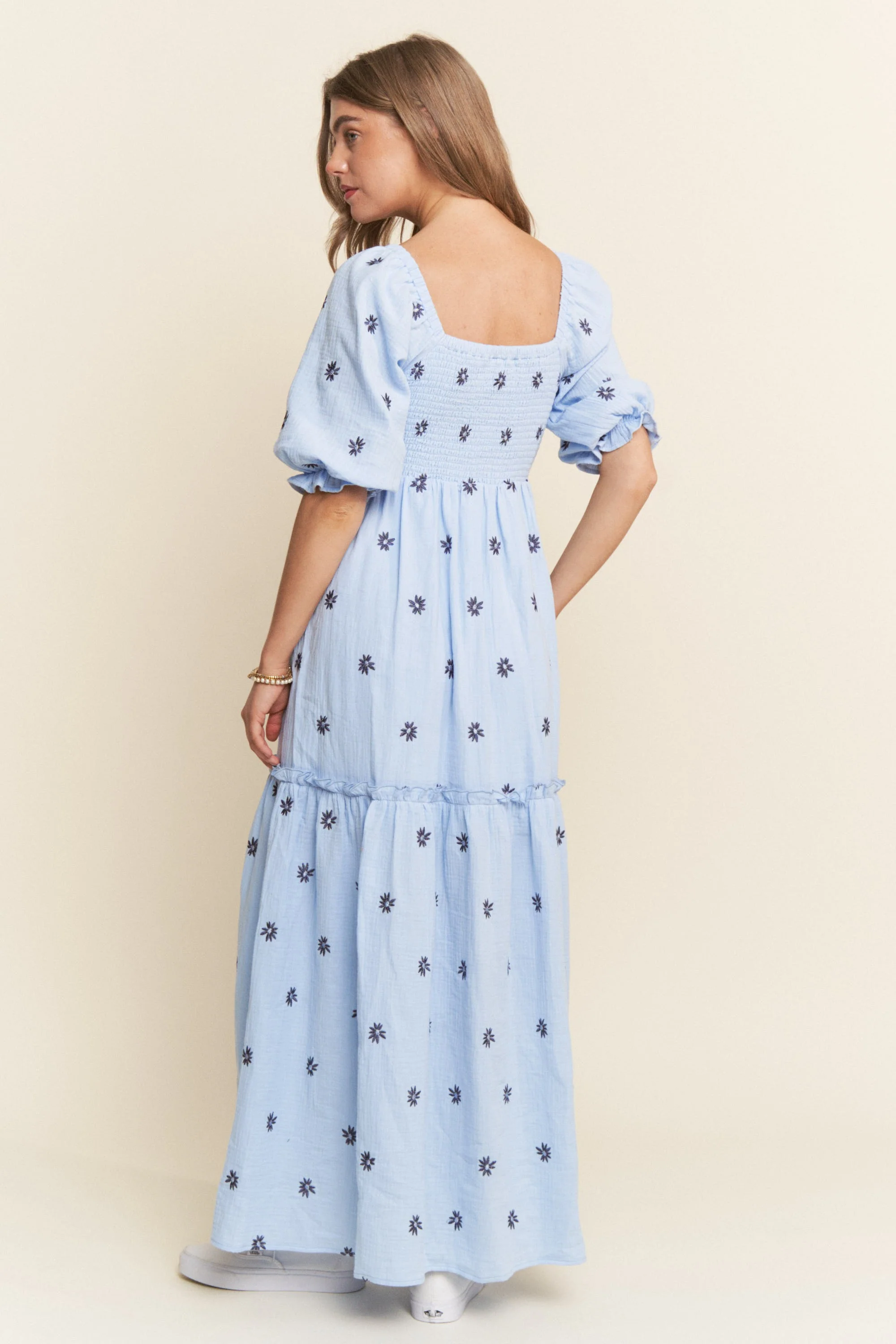 Light Blue Floral Smocked Puff Sleeve Maxi Dress - Image 3