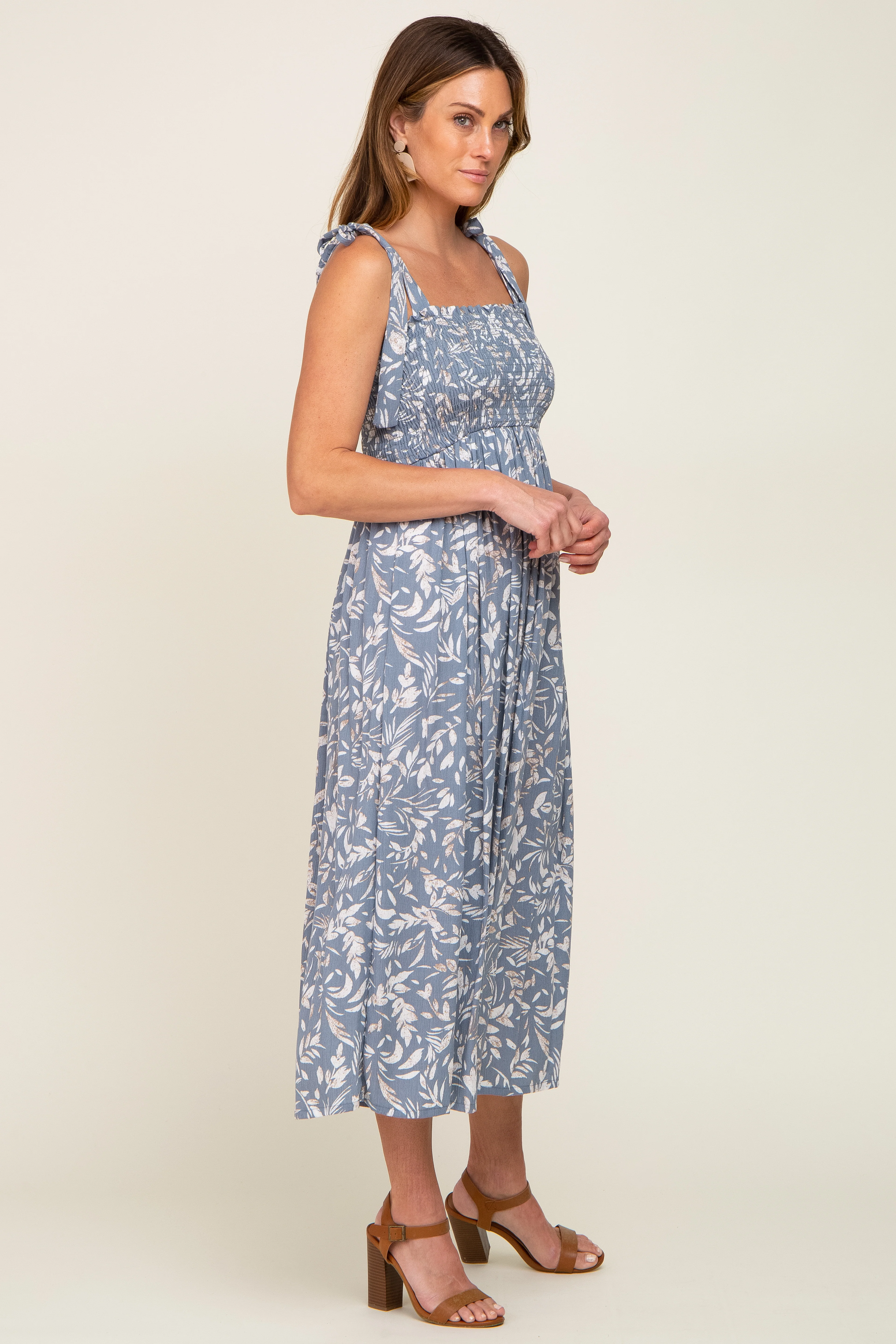 Light Blue Floral Smocked Shoulder Tie Midi Dress - Image 2