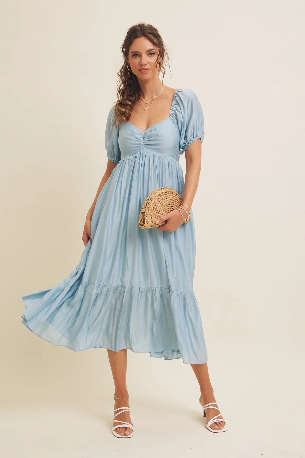 Light Blue Ruched Sweetheart Neck Tiered Maternity Midi Dress - Image 5