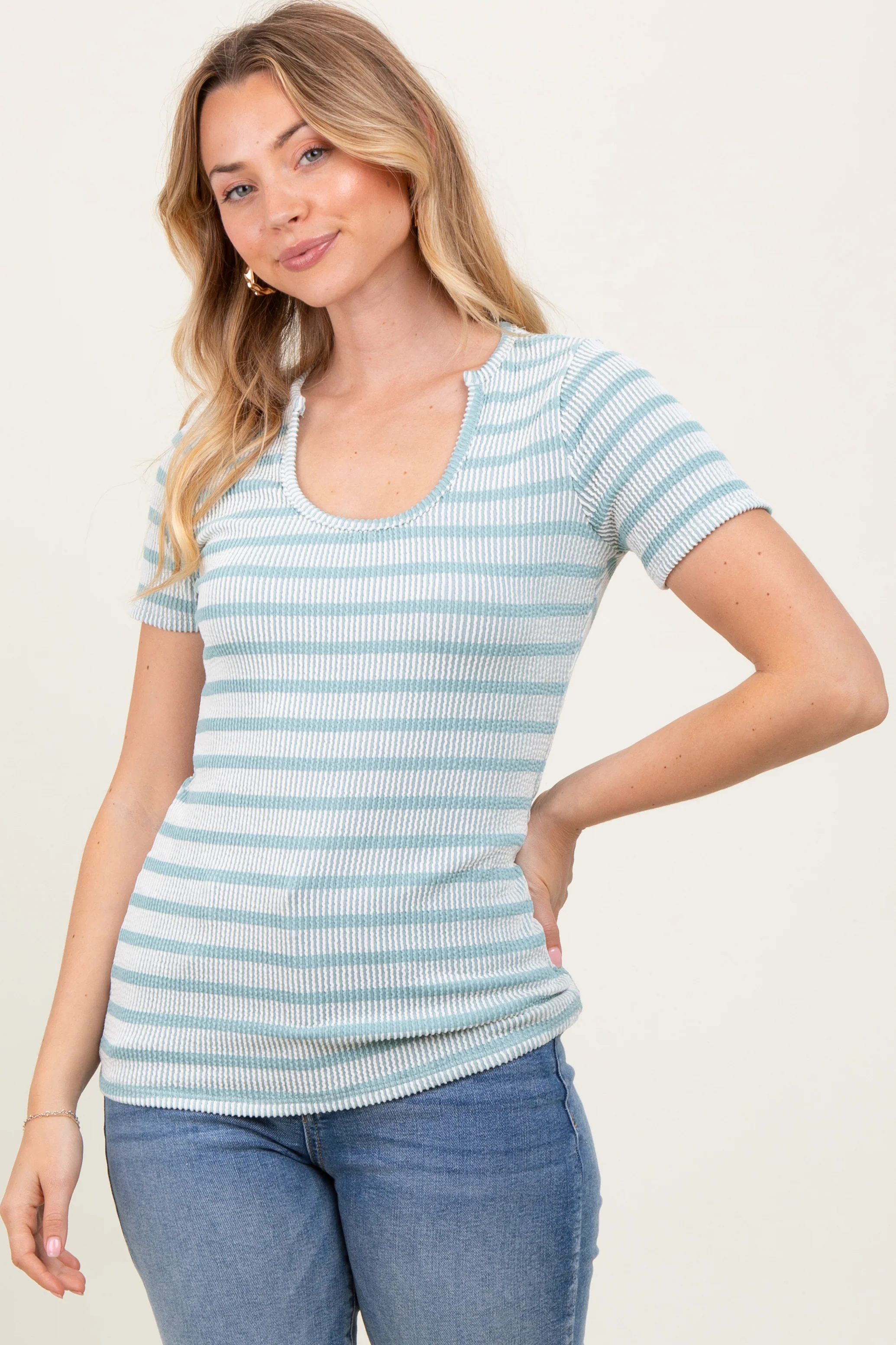 Light Blue Stripe Short Sleeve Round Neck Top - Image 3