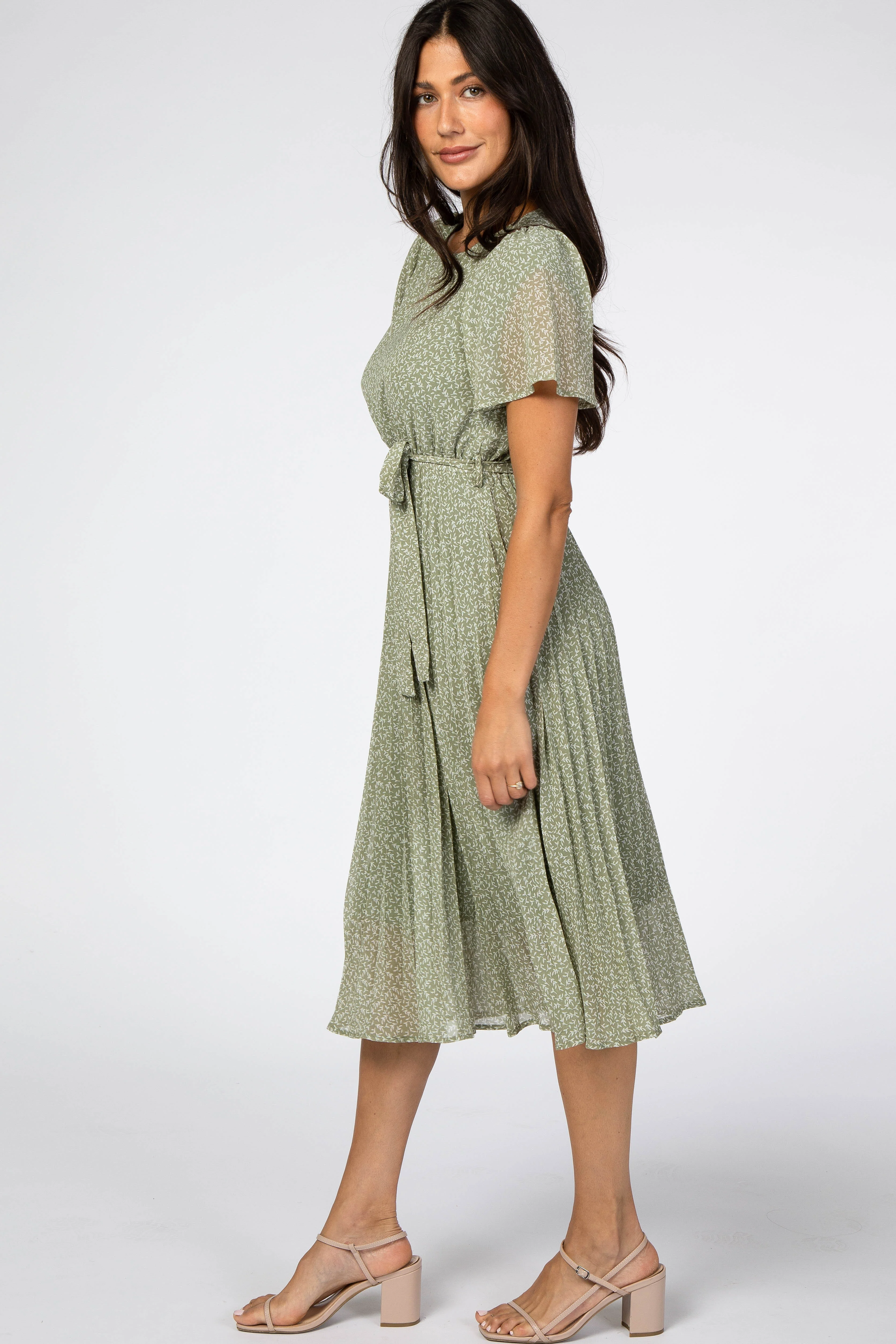 Light Olive Leaf Print Pleated Midi Dress - Image 2