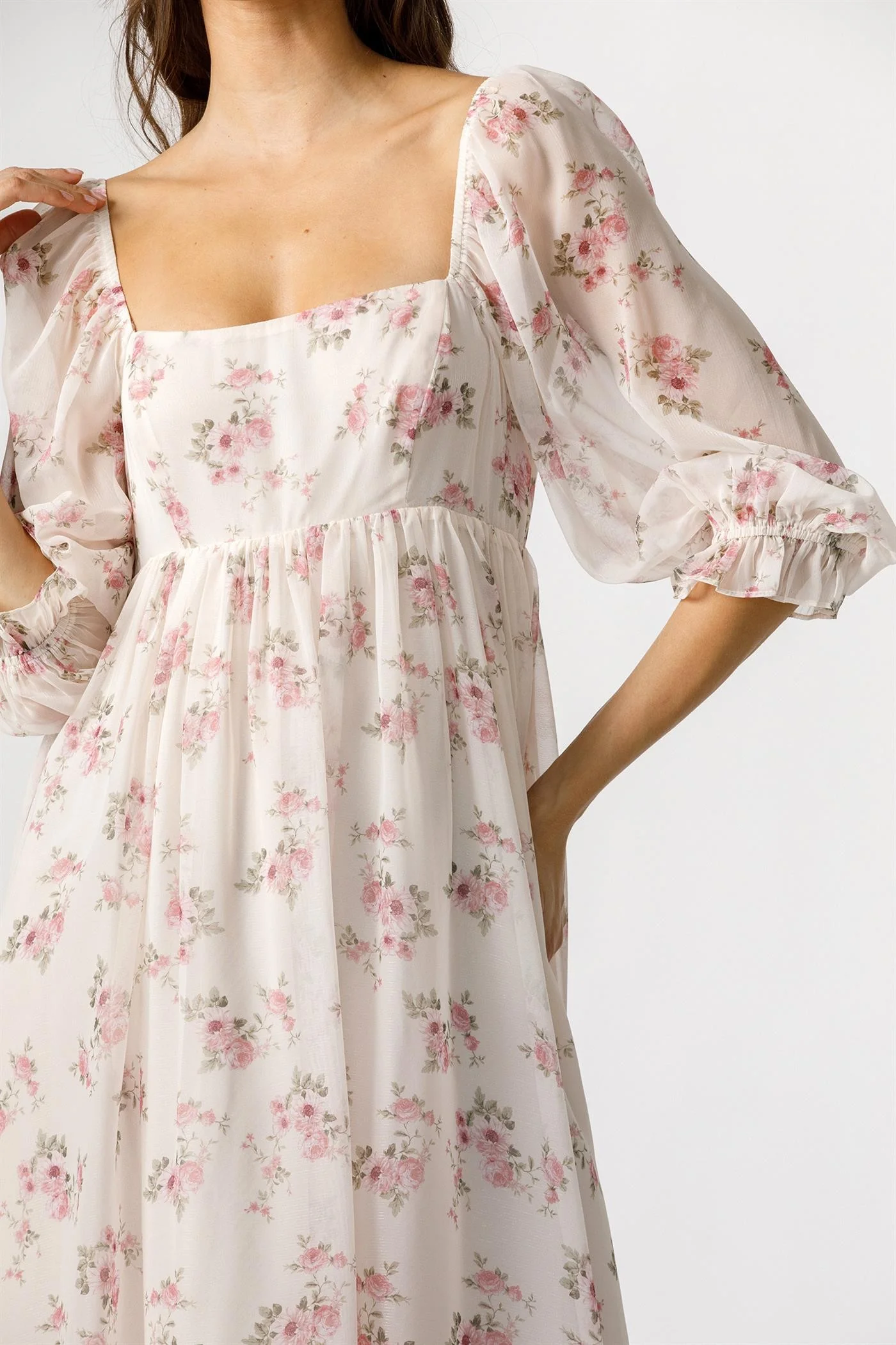 Light Pink Floral Chiffon Long Sleeve Maxi Dress - Image 4