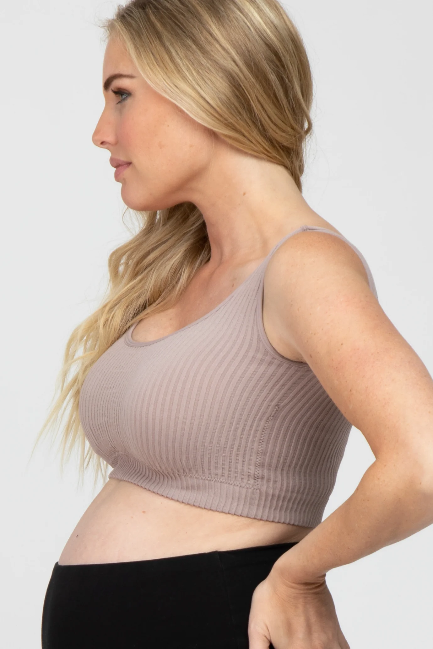 Mauve Ribbed Scoop Neck Seamless Maternity Sports Bra - Image 3