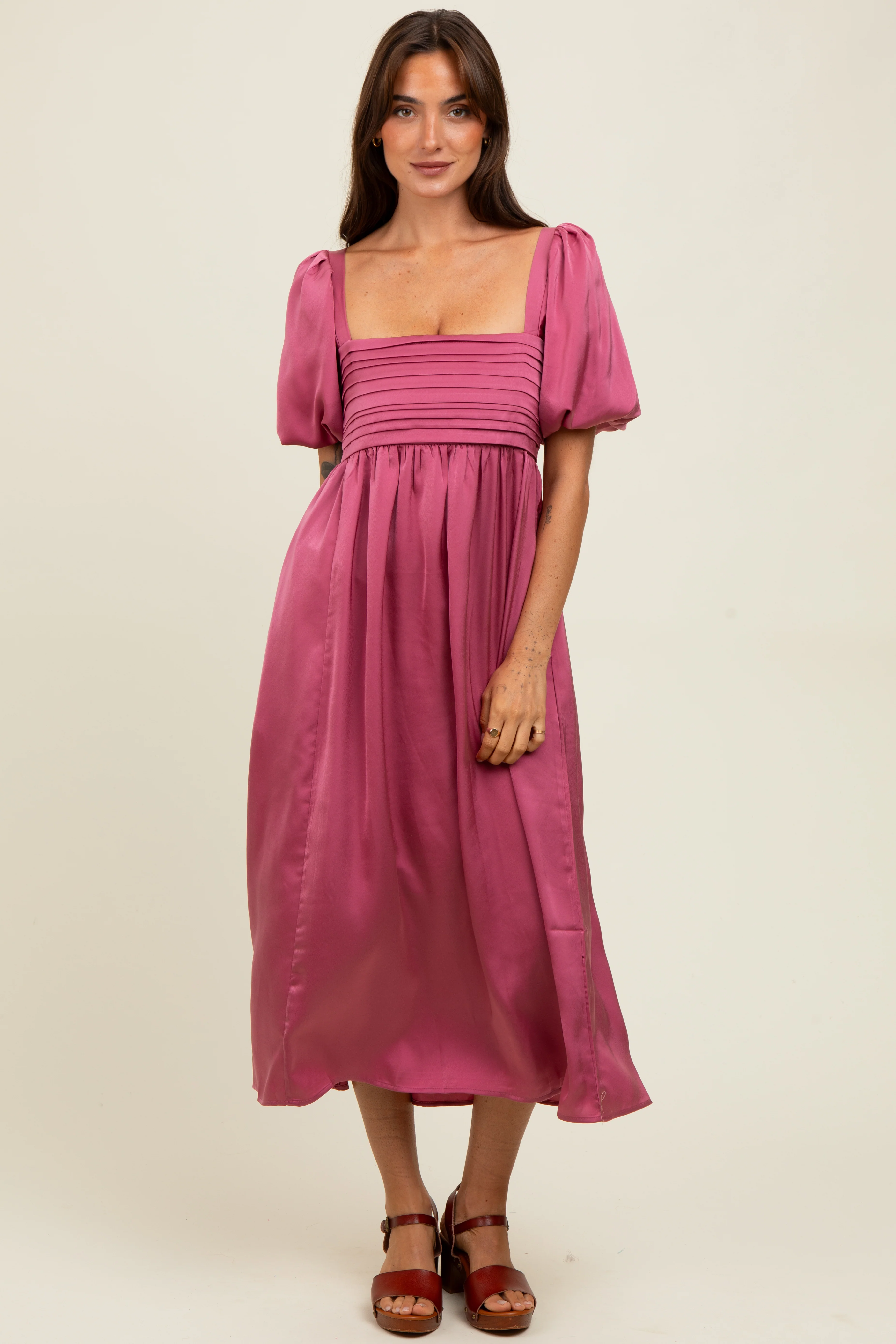 Mauve Satin Pleated Bodice Puff Sleeve Maternity Midi Dress - Image 5