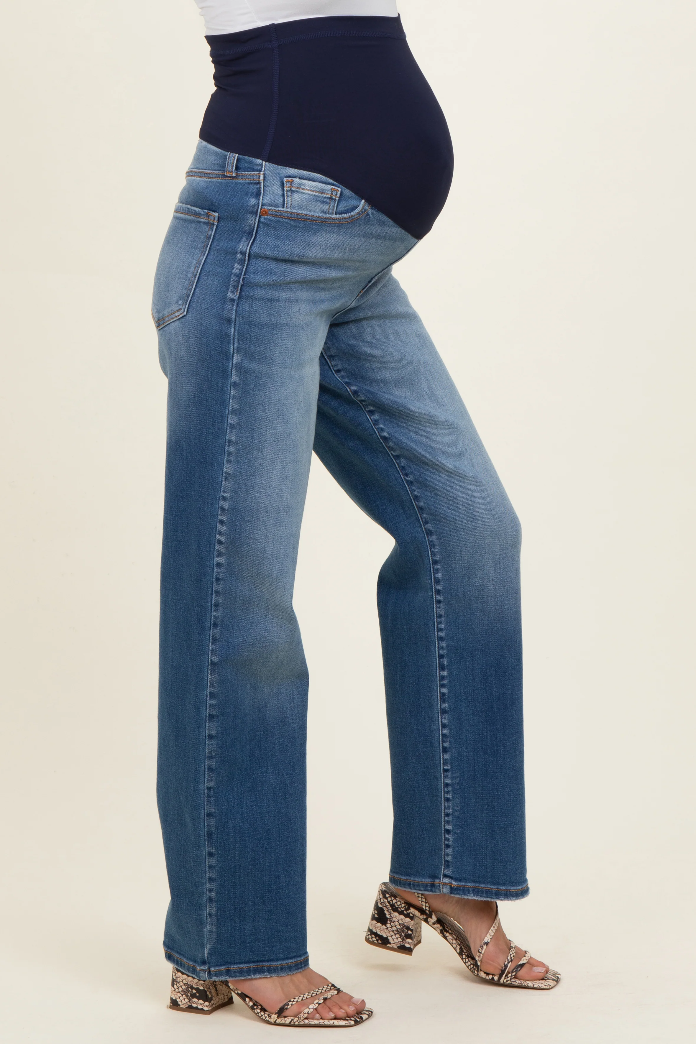 Medium Maternity Dad Jeans - Image 4