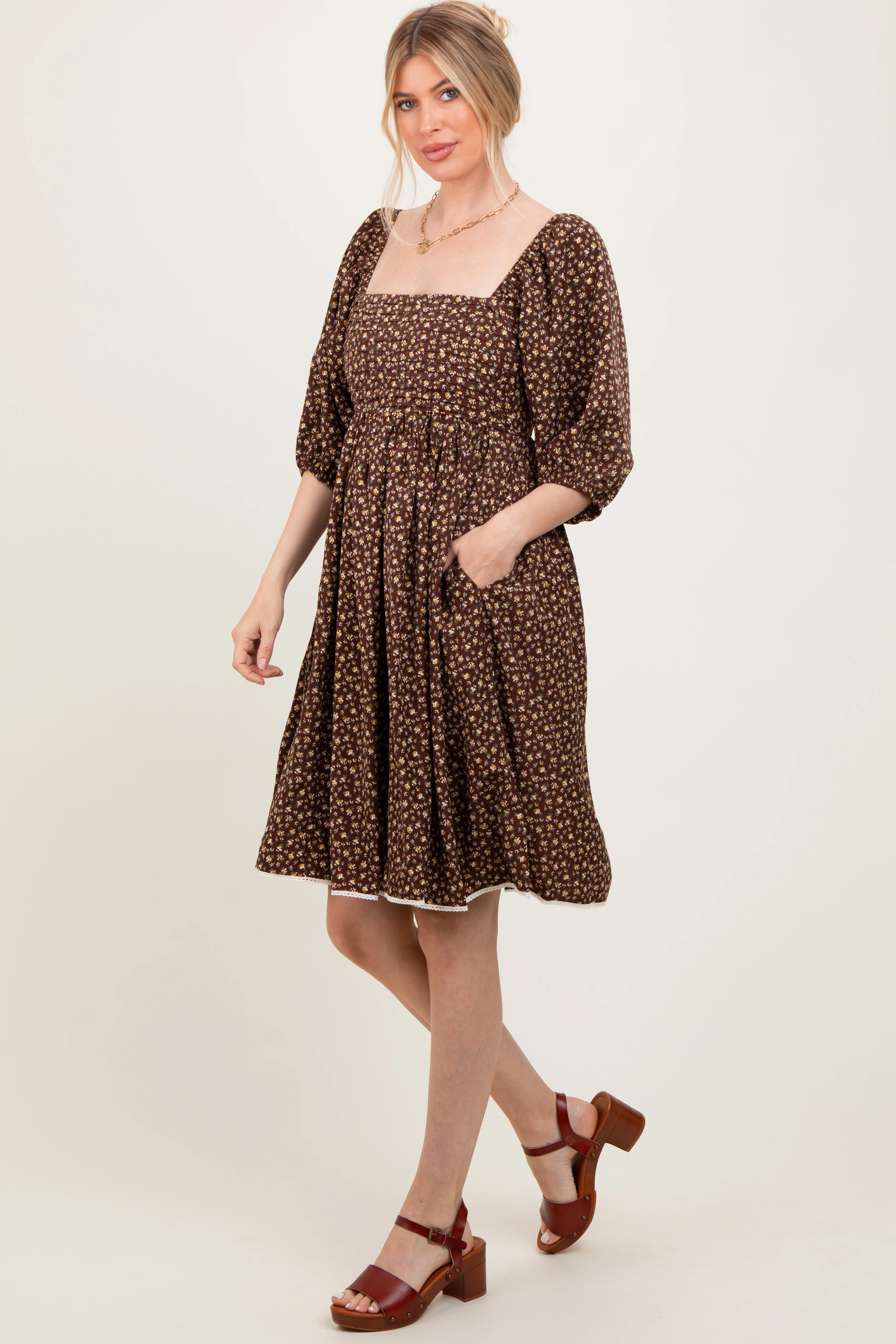 Mocha Floral Pleated Bodice Lace Trim Midi Dress - Image 3