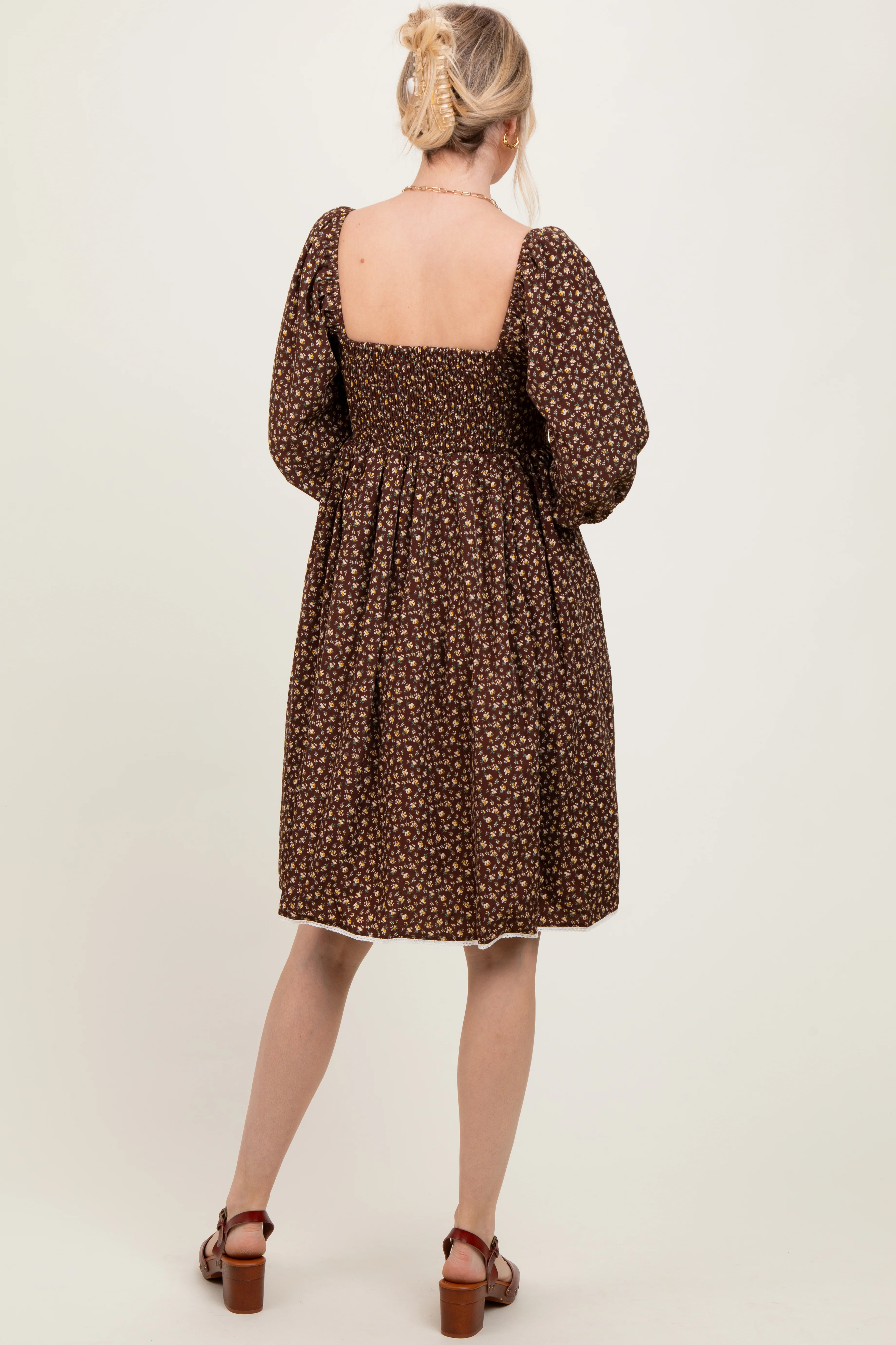 Mocha Floral Pleated Bodice Lace Trim Midi Dress - Image 4