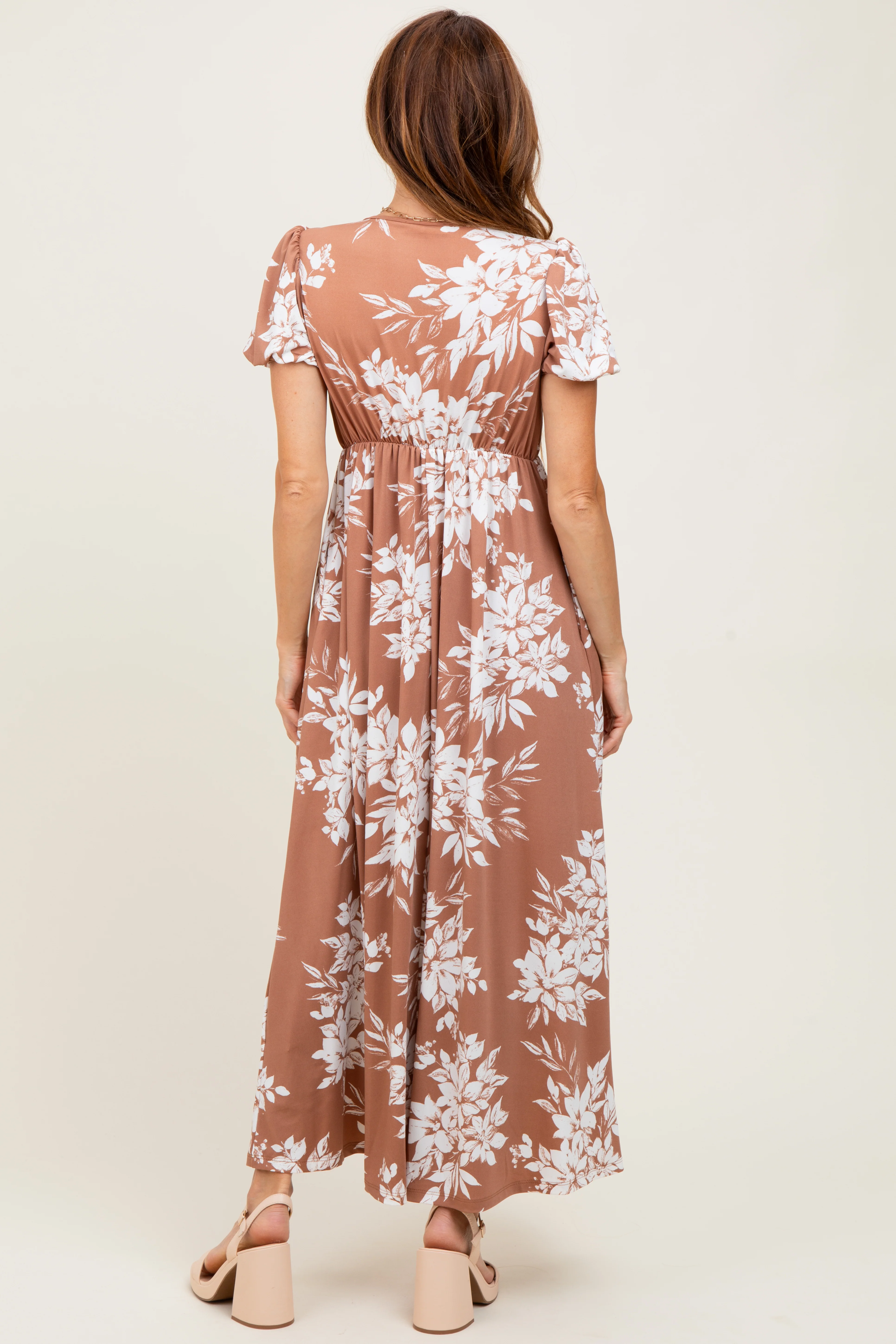 Mocha Floral Print Short Sleeve V-Neck Maxi Dress - Image 4