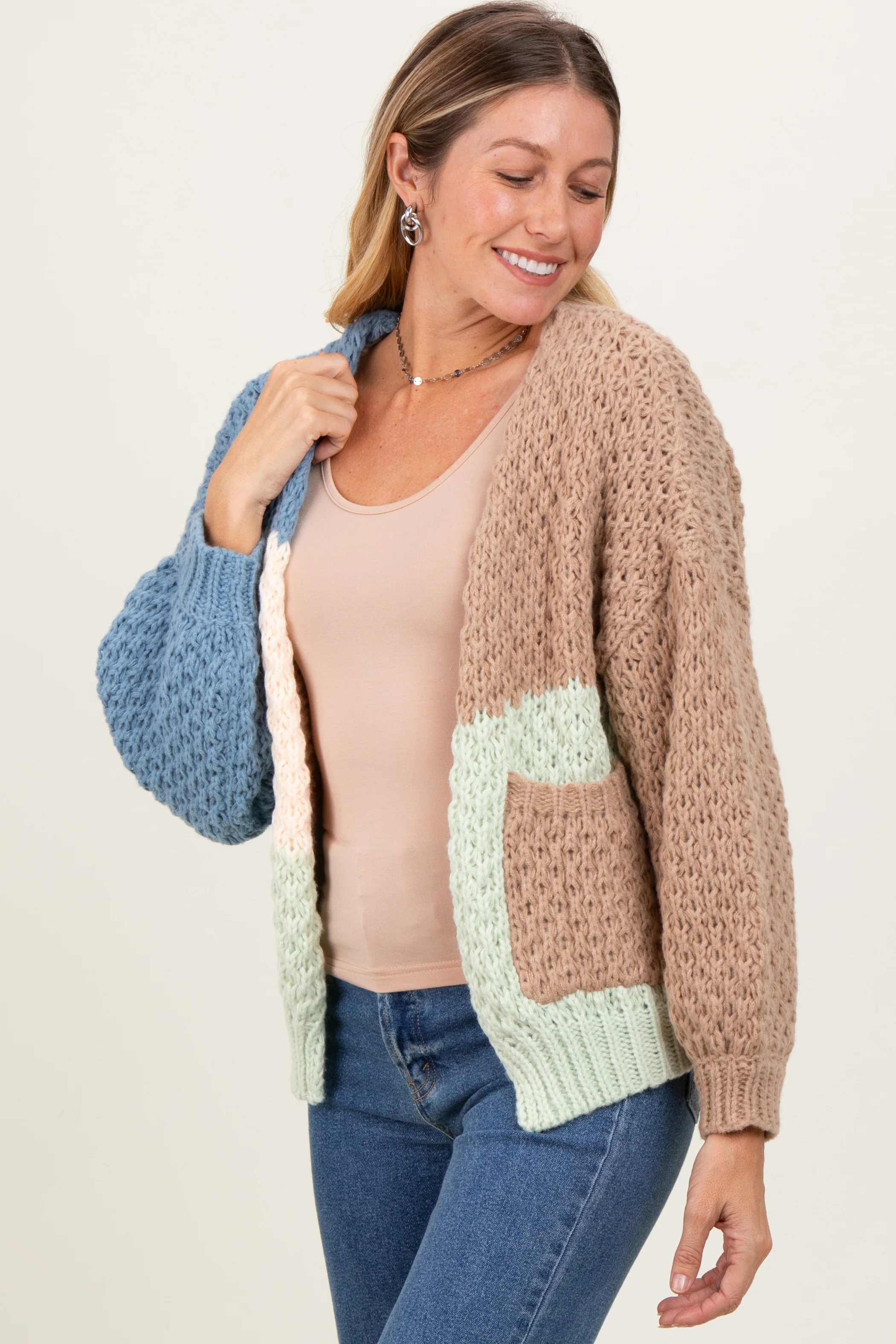 Multicolor Chunky Crochet Knit Cardigan - Image 2