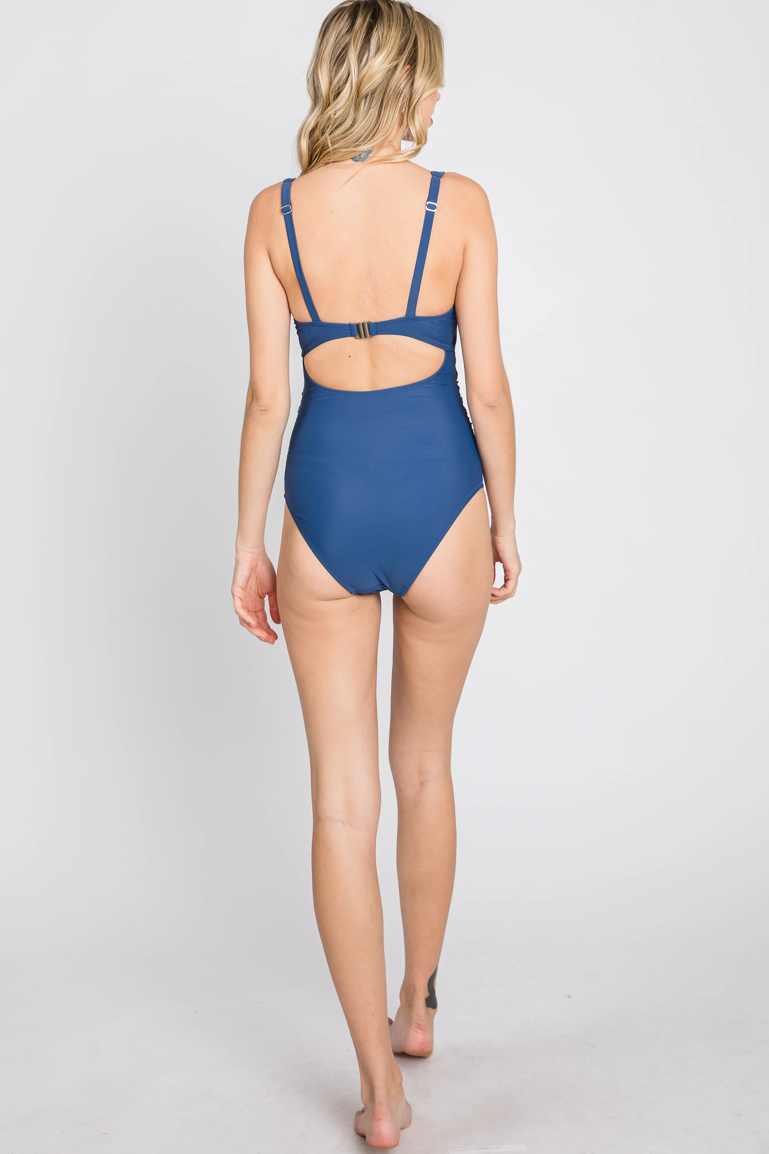 Navy Blue Ruched Sides Front Cutout One Piece Swimsuit - Image 7