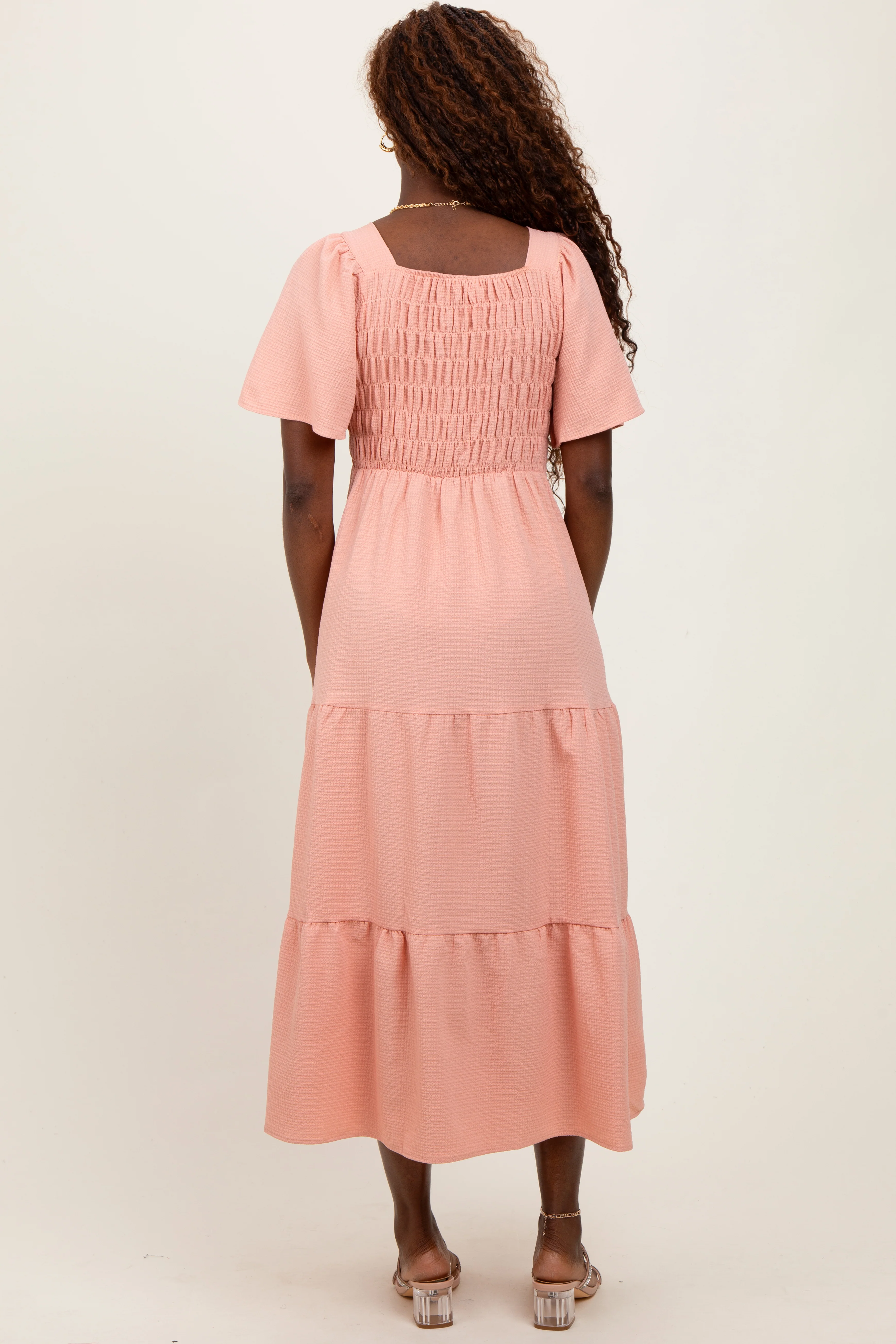 Peach Sweetheart Neck Short Puff Sleeve Tiered Midi Dress - Image 3