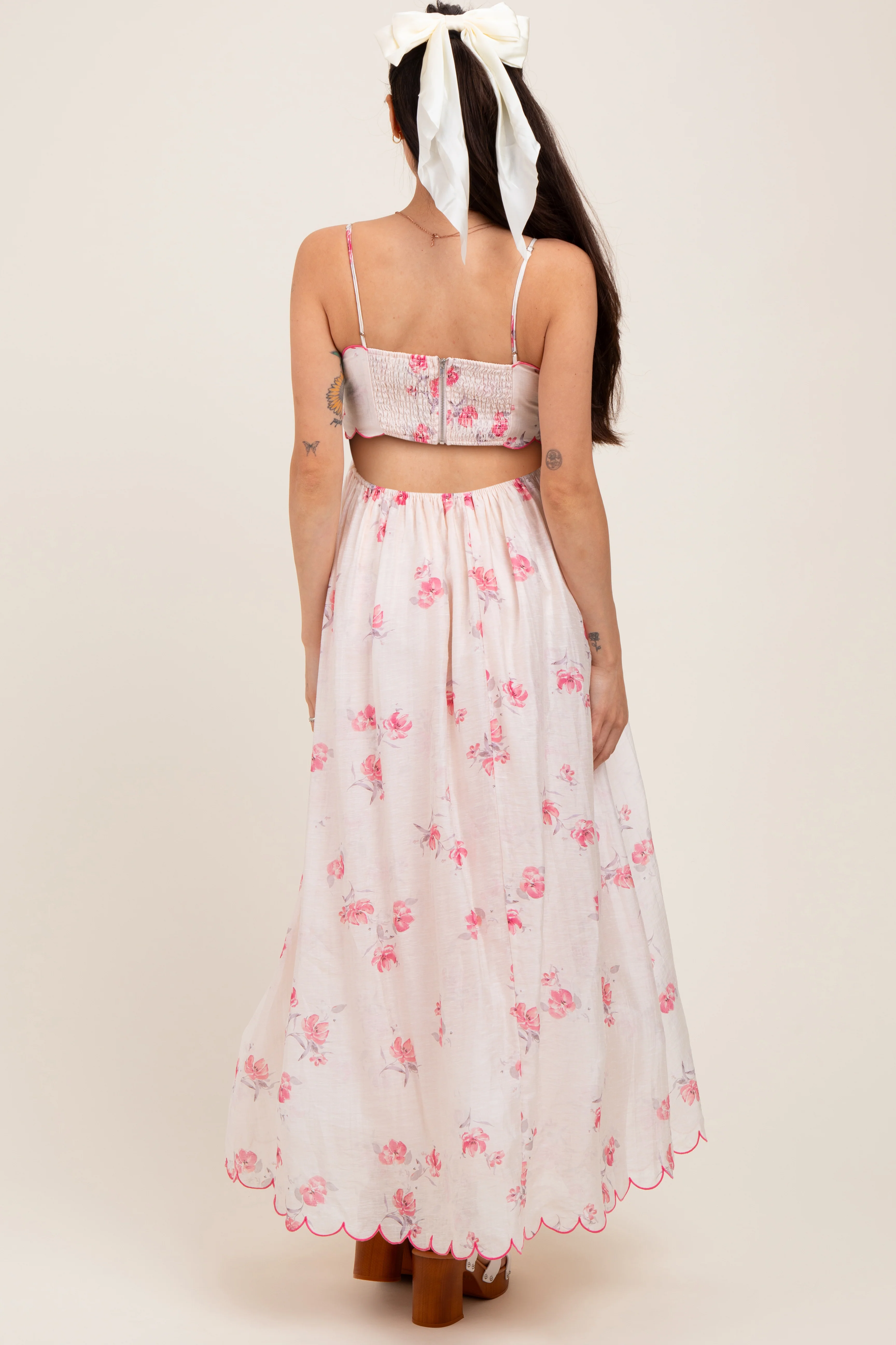 Pink Floral Scallop Edge Back Cutout Maternity Maxi Dress - Image 4