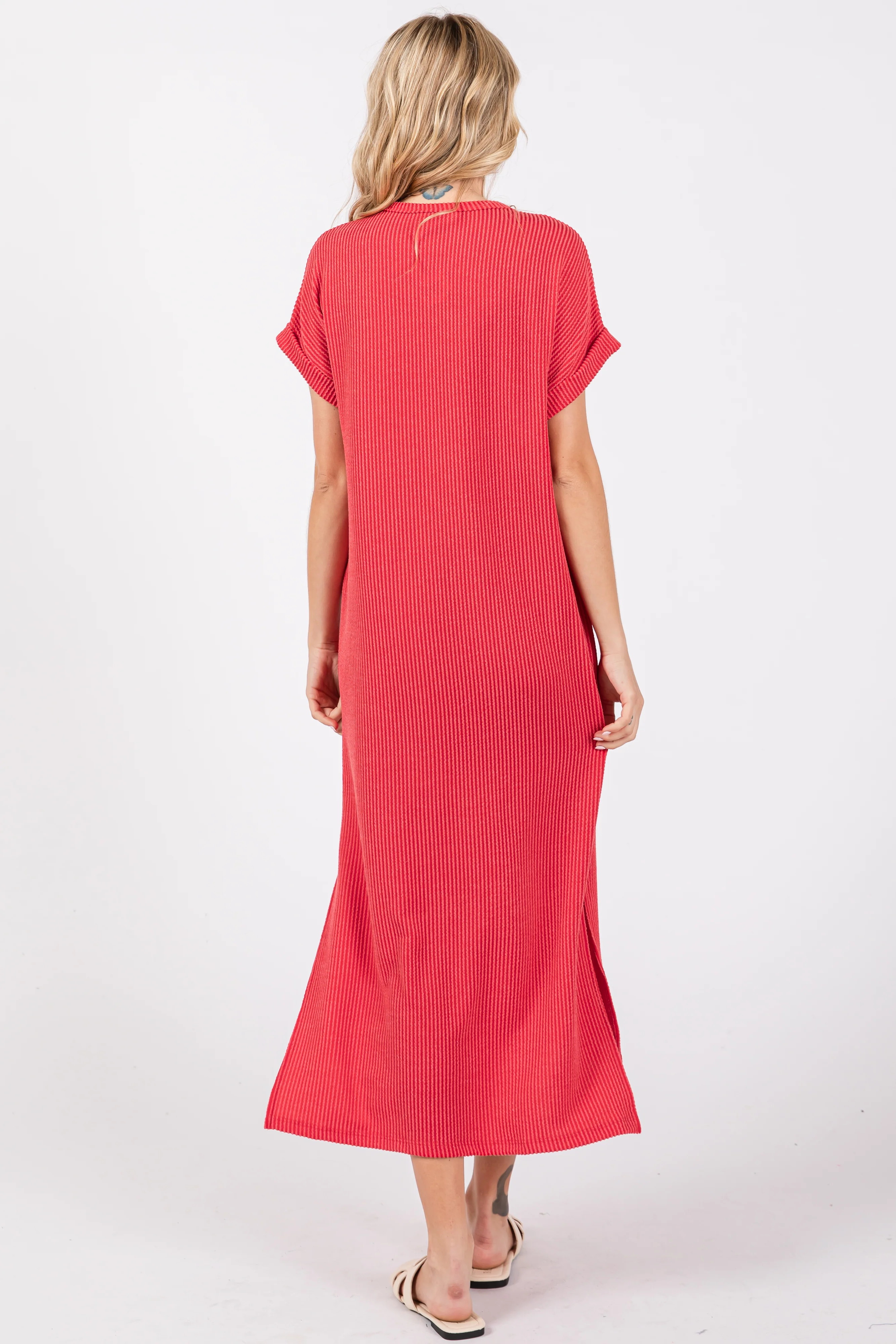 Red Ribbed Short Sleeve Midi Dress - Image 3