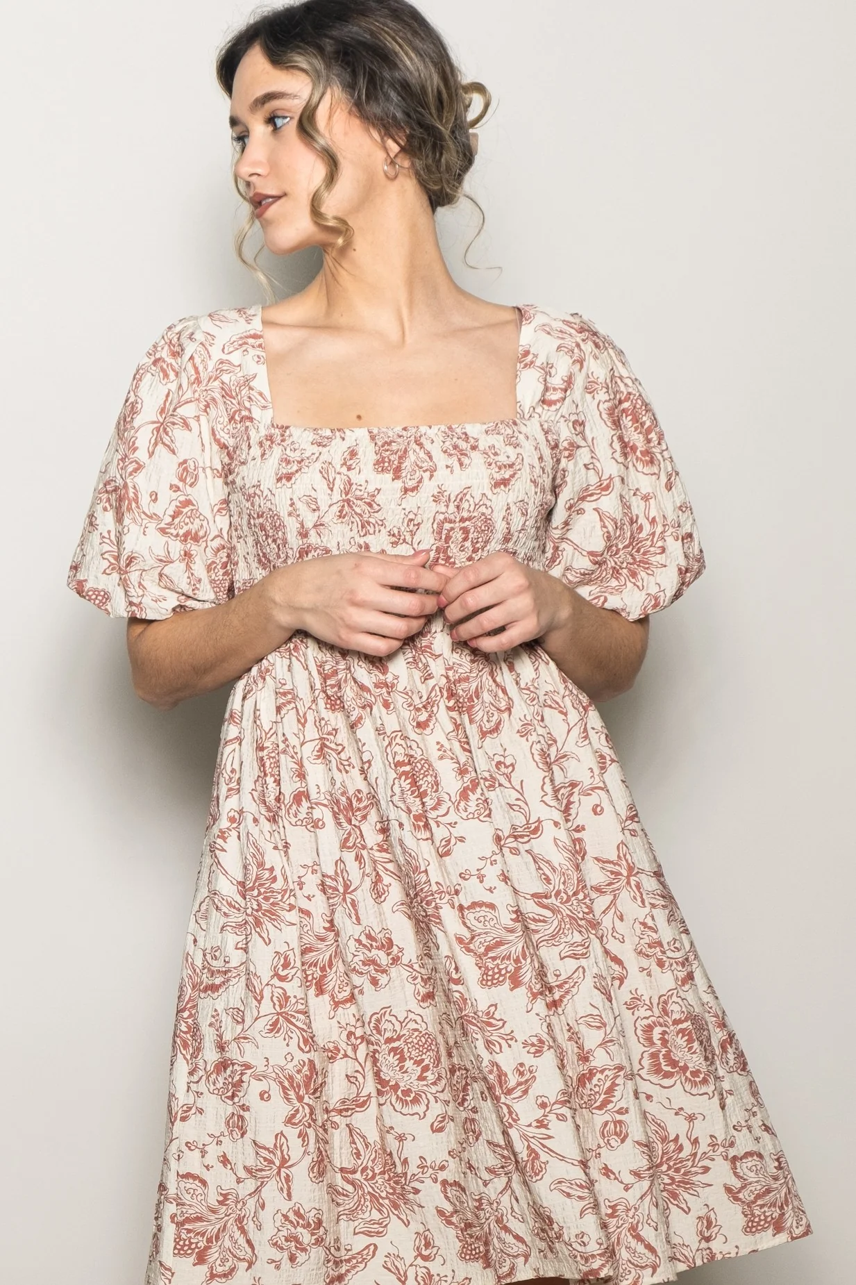 Rust Floral Smocked Puff Sleeve Dress - Image 5