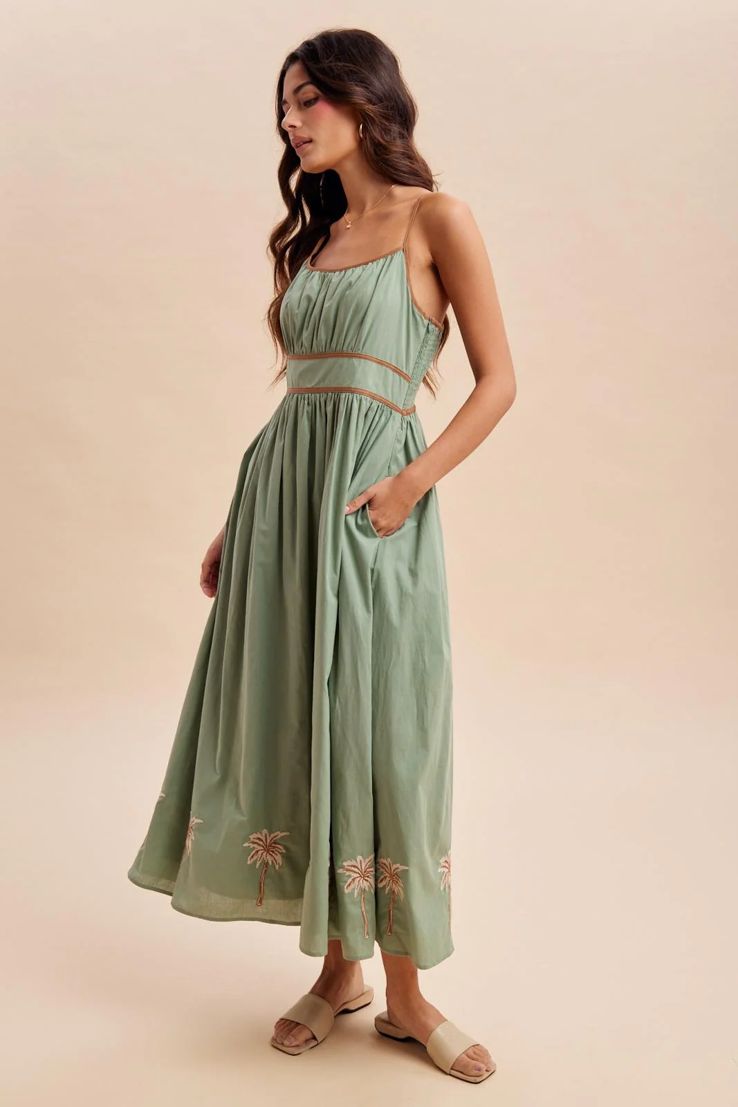 Sage Embroidered Contrast Sleeveless Maxi Dress - Image 3