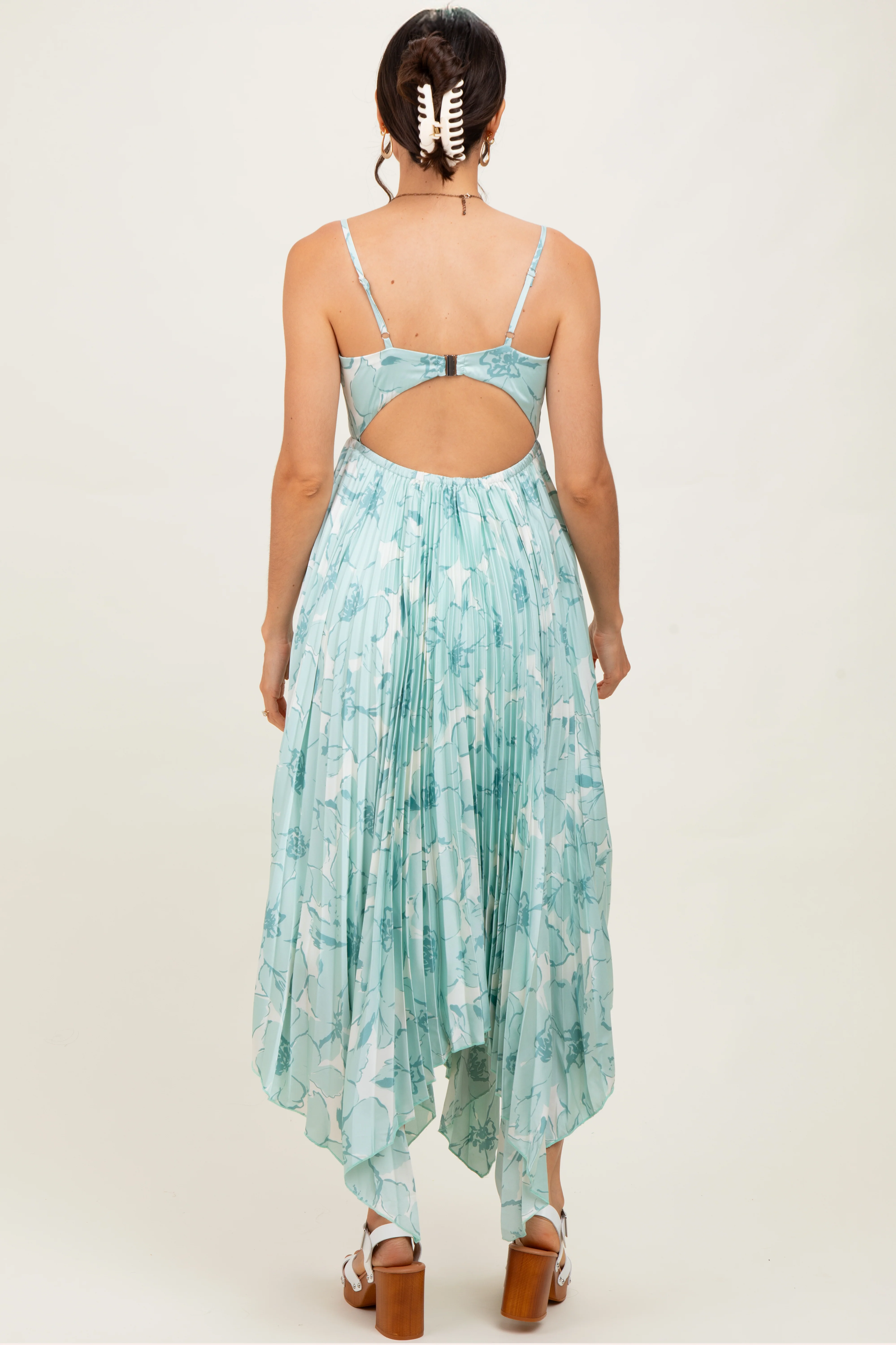 Sage Floral Woven Pleat Skirt Maternity Maxi Dress - Image 4