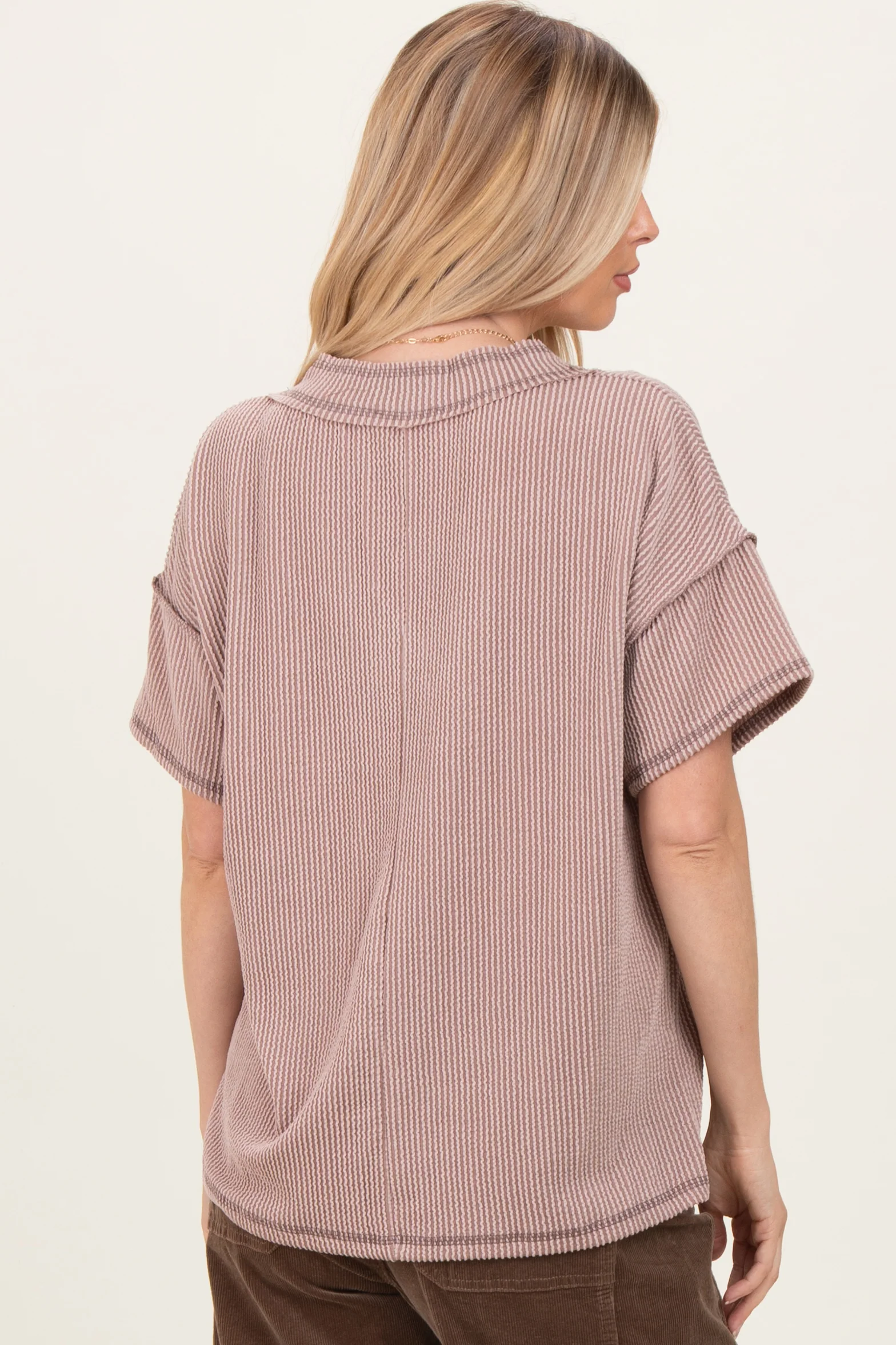 Taupe Ribbed Short Sleeve V-Neck Reverse Stitch Top - Image 4