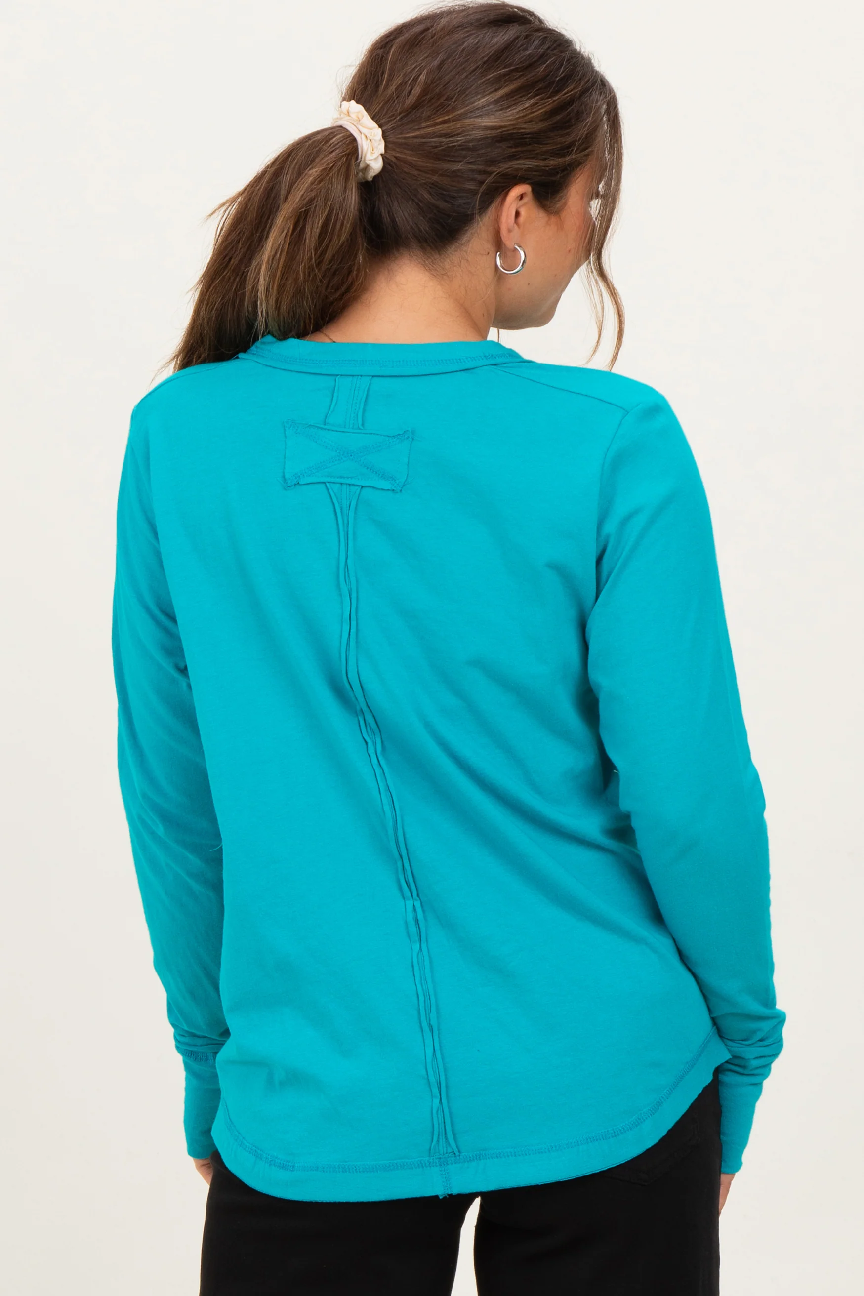 Turquoise Long Sleeve Exposed Seam Maternity Top - Image 4