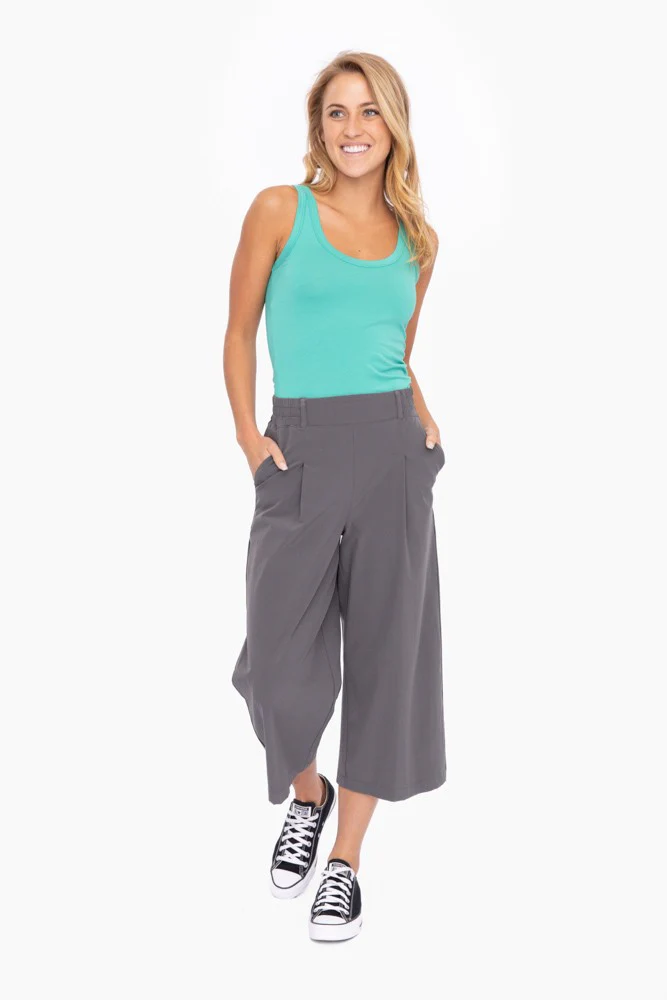 Turquoise Scoop Neckline Tank Top - Image 4