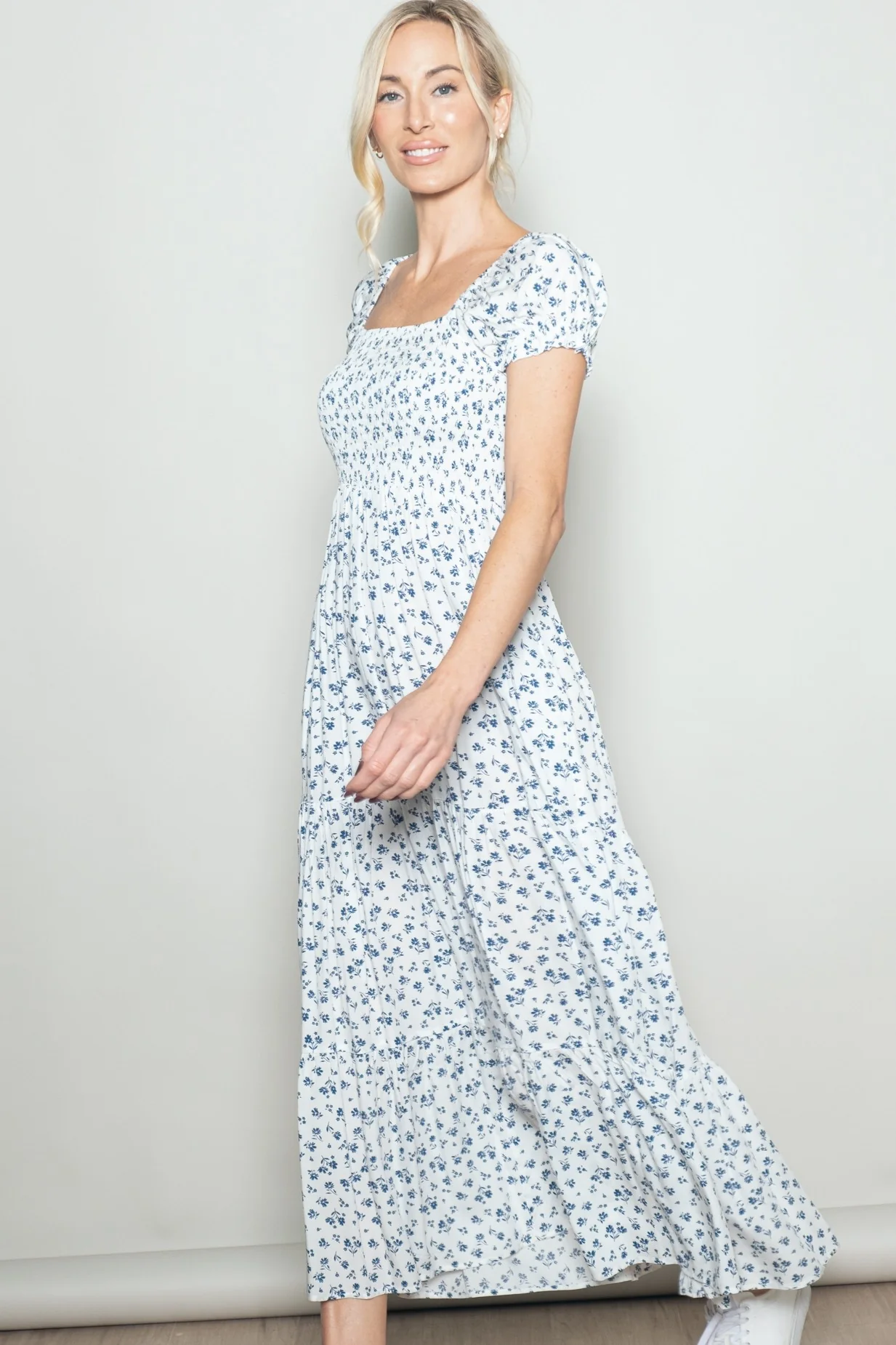 White Floral Smocked Puff Sleeve Maxi Dress - Image 3