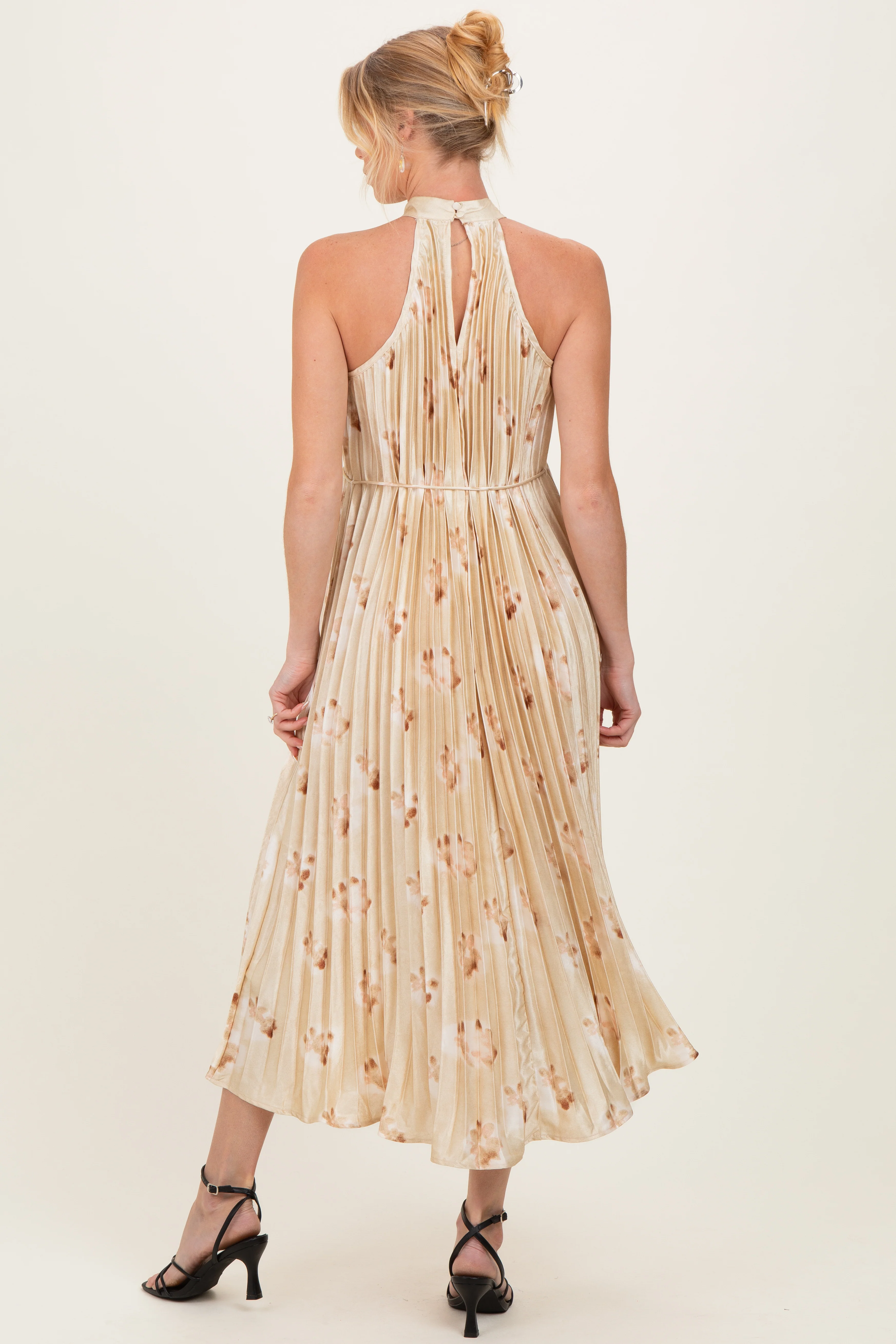 Yellow Floral Pleated Halter Maternity Midi Dress - Image 4